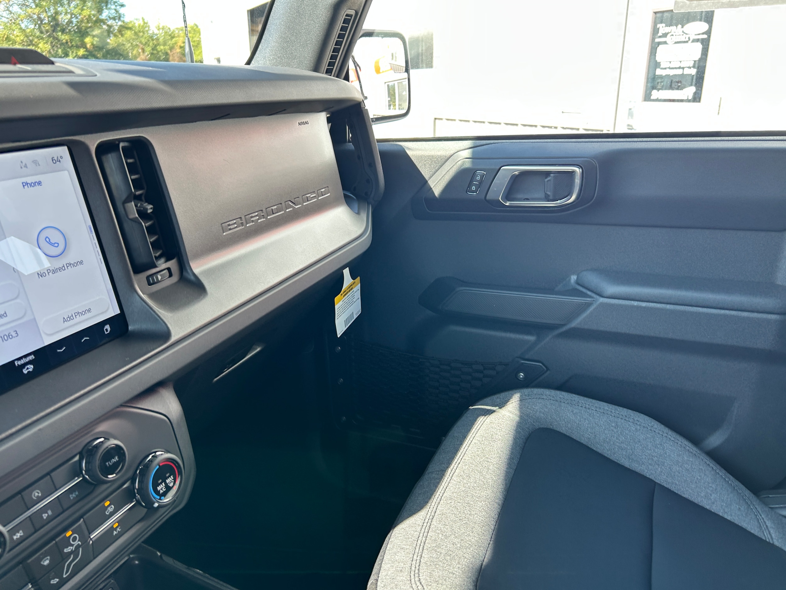2025 Ford Bronco Base Eruption Green Metallic at Town & Country Ford