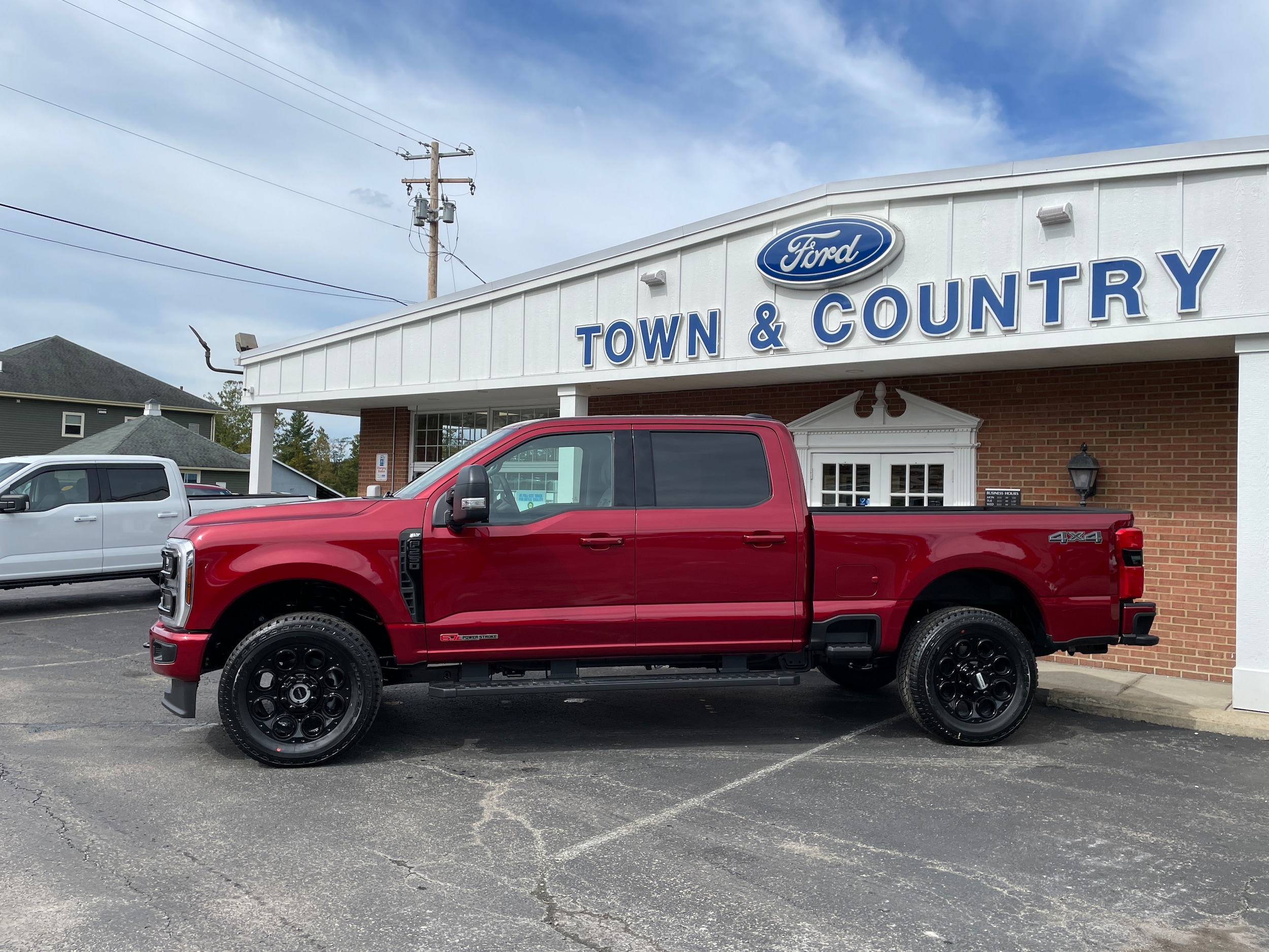 2027 Ford F-250 Pickup photo 5 of 40