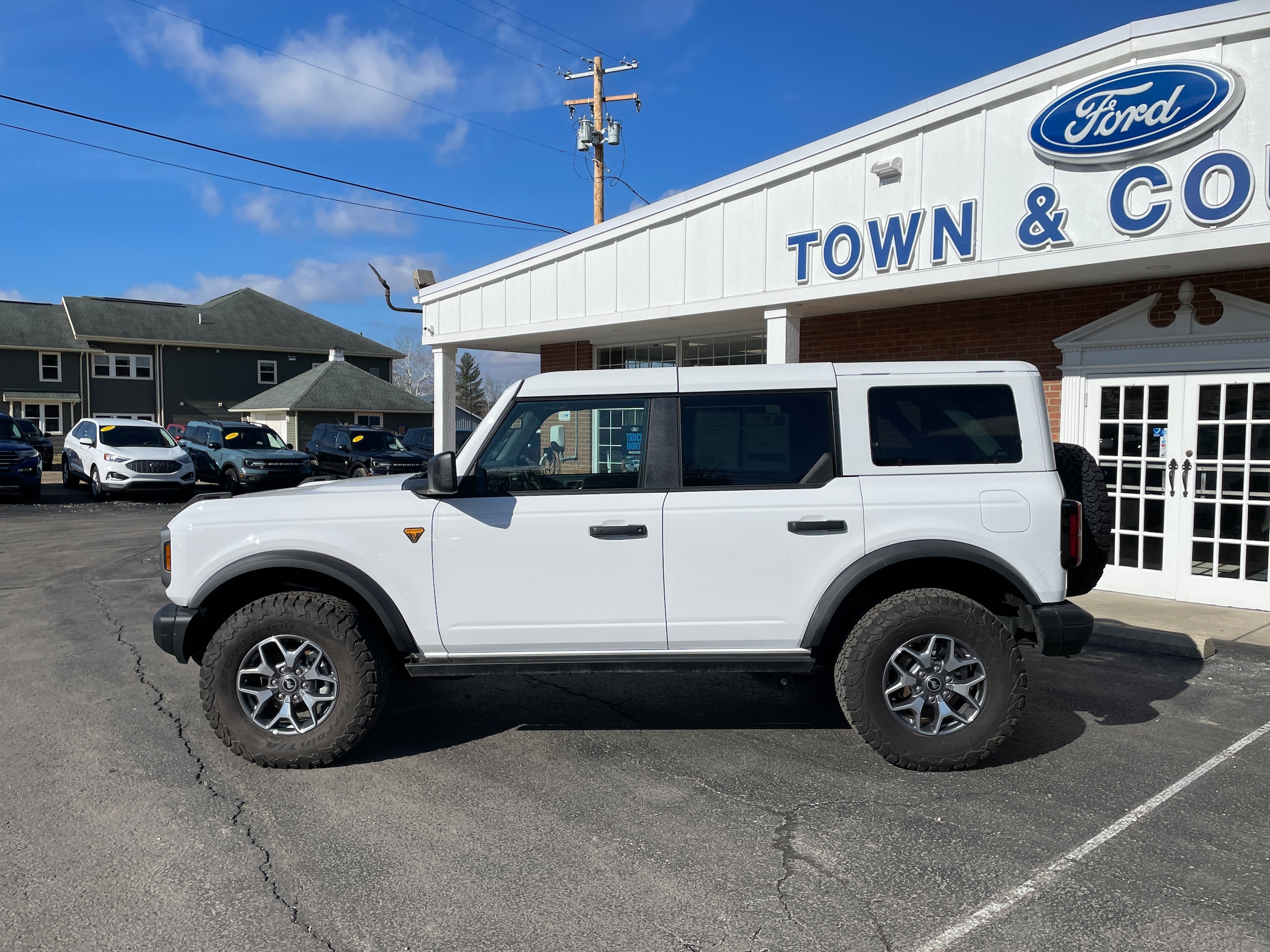 2025 Ford Bronco Badlands - 7