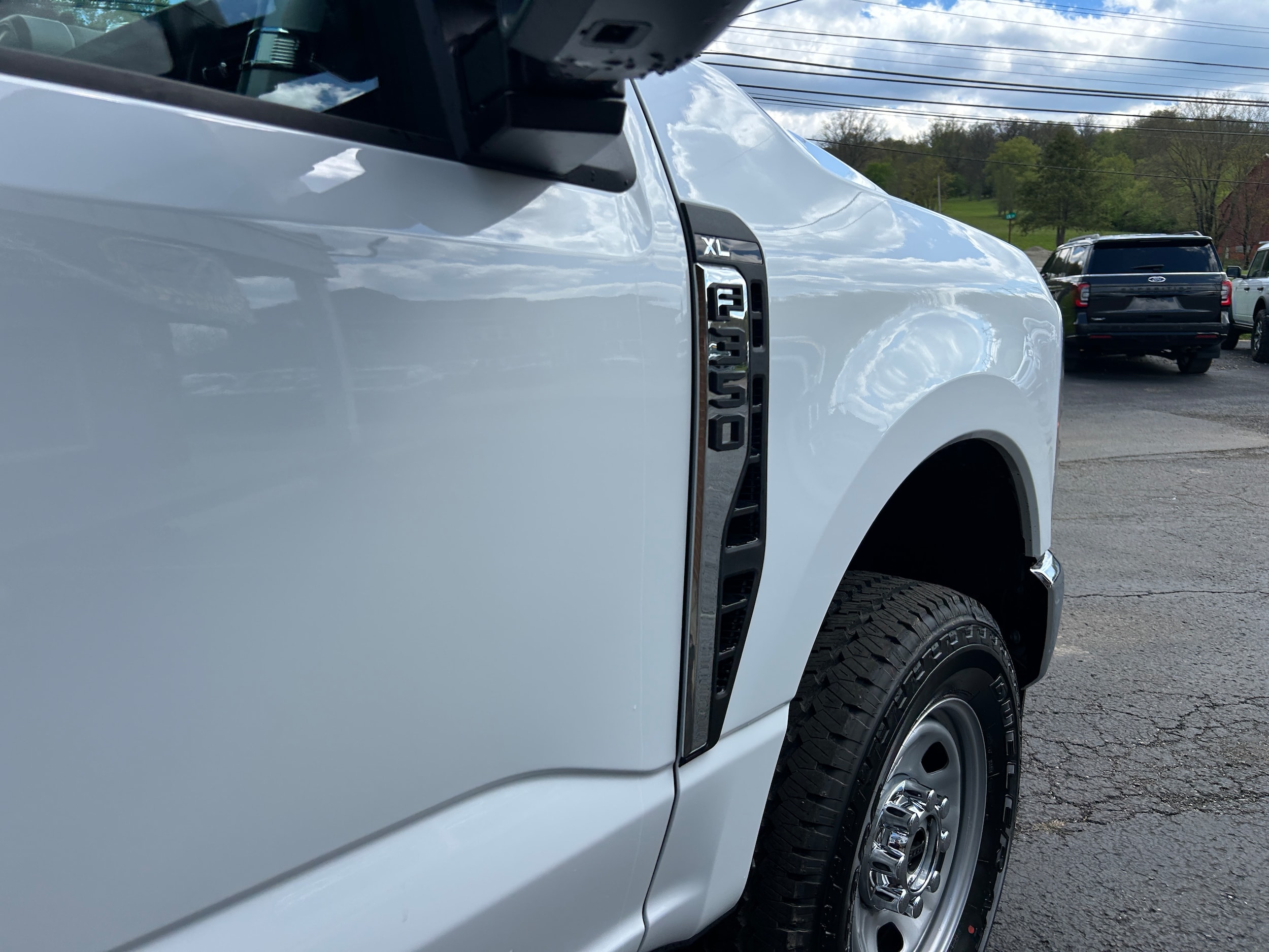 2026 Ford Super Duty F-350&reg; XL Oxford White at Town & Country Ford