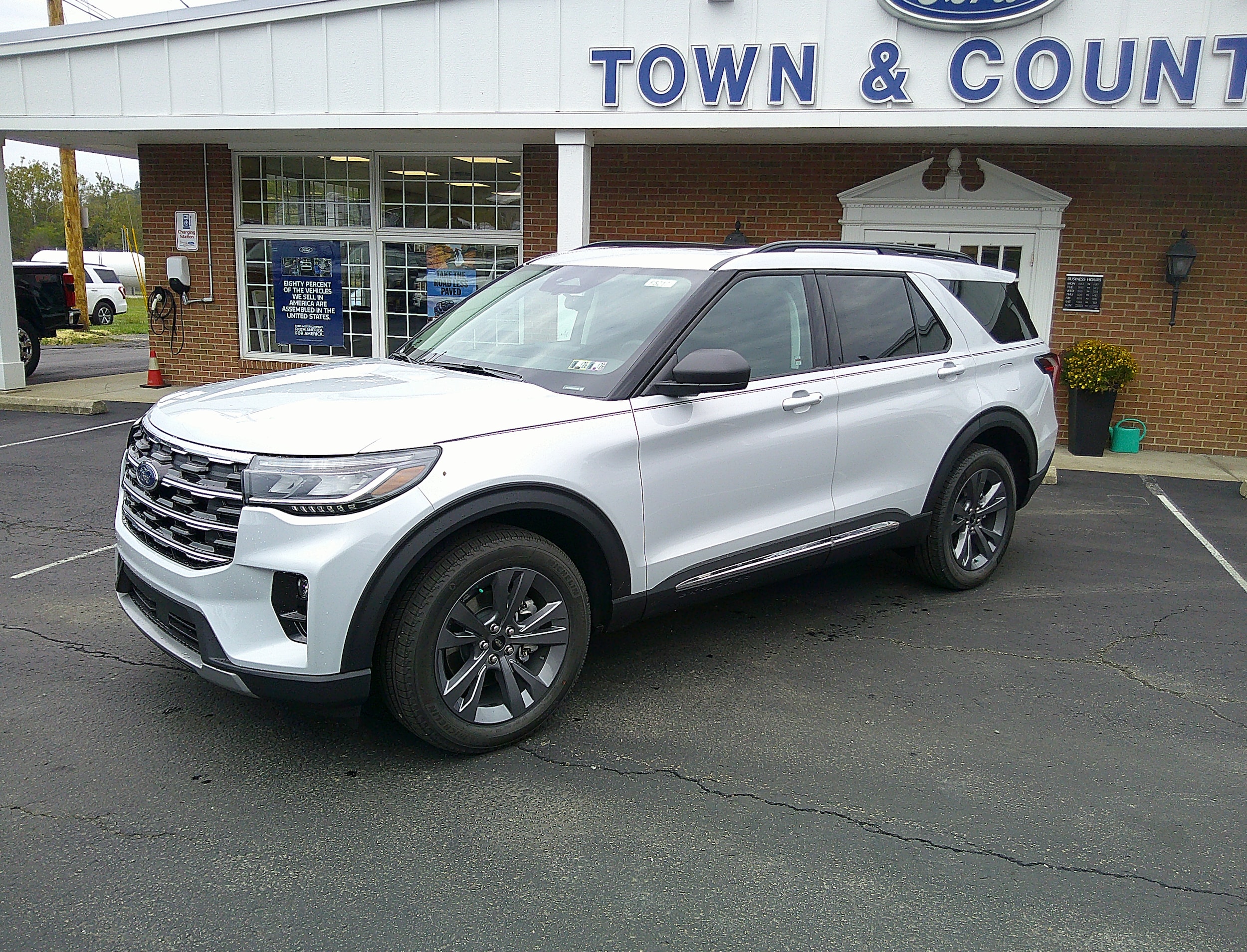 2025 Ford Explorer