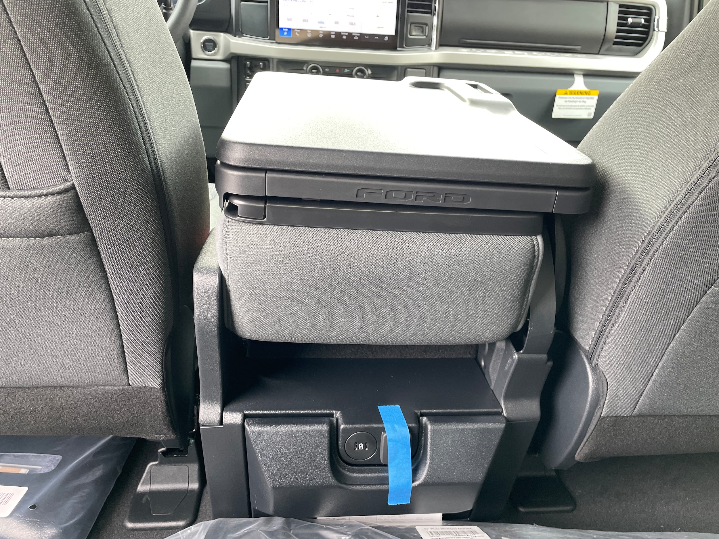 2027 Ford F-250 Pickup photo 23 of 40