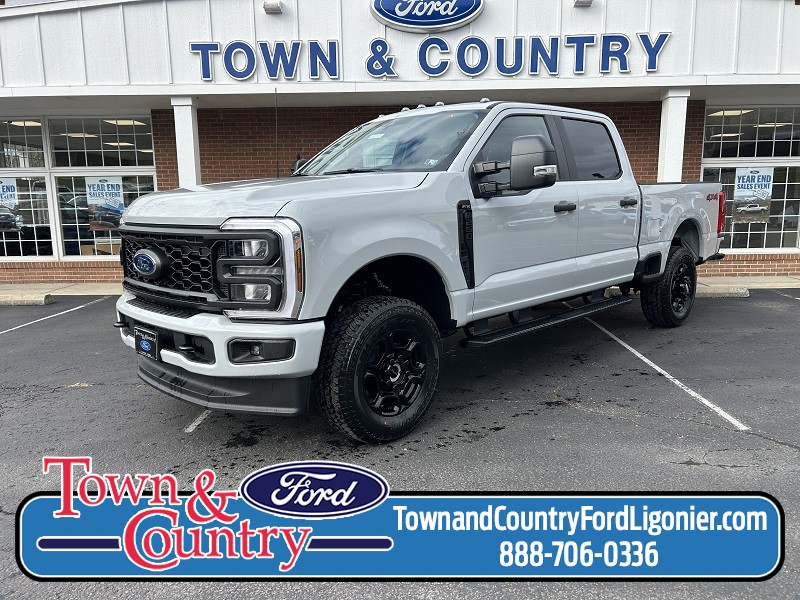 2026 Ford F-250 Super Duty XL's photo