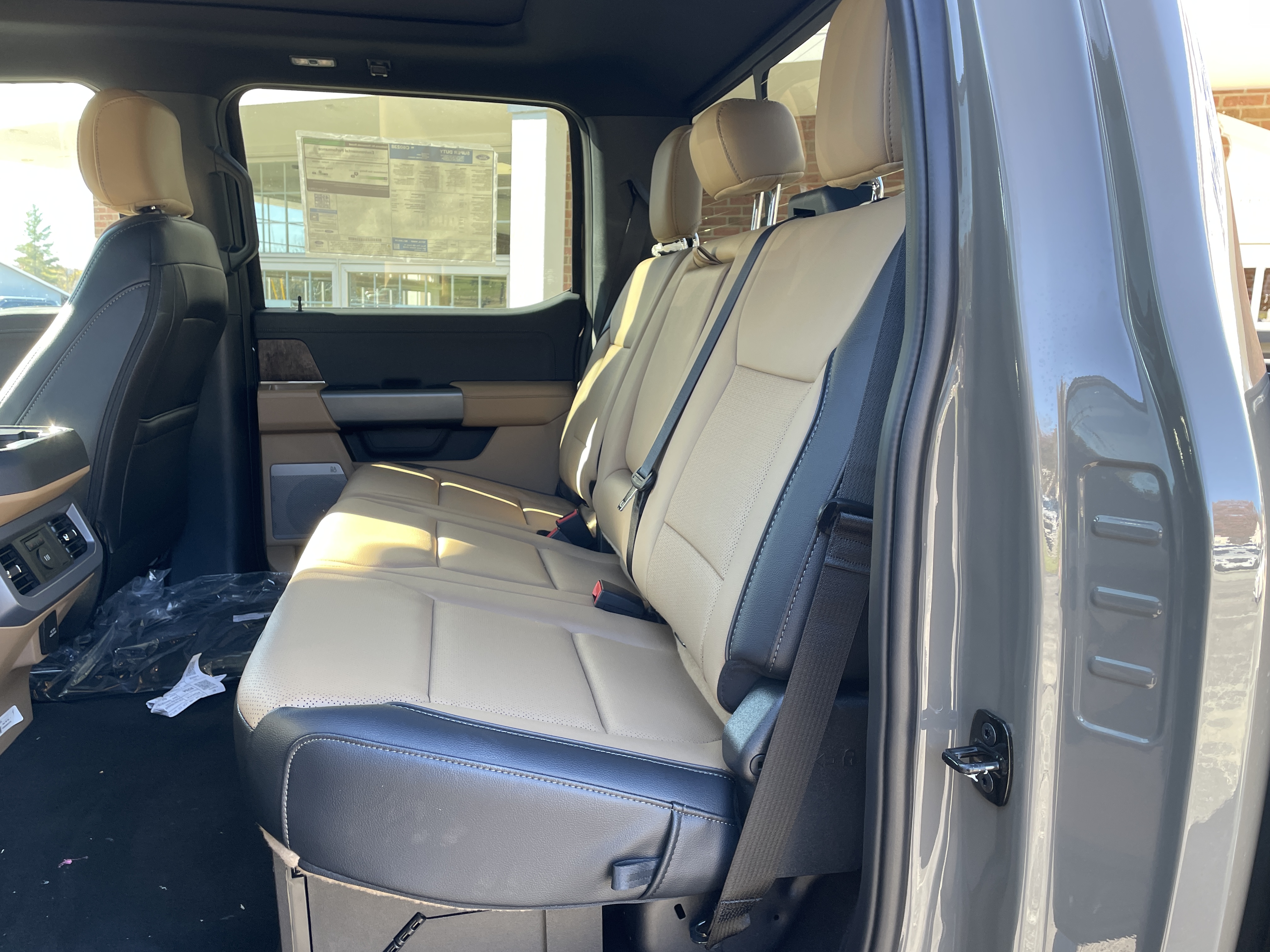 2027 Ford Super Duty photo 12 of 39