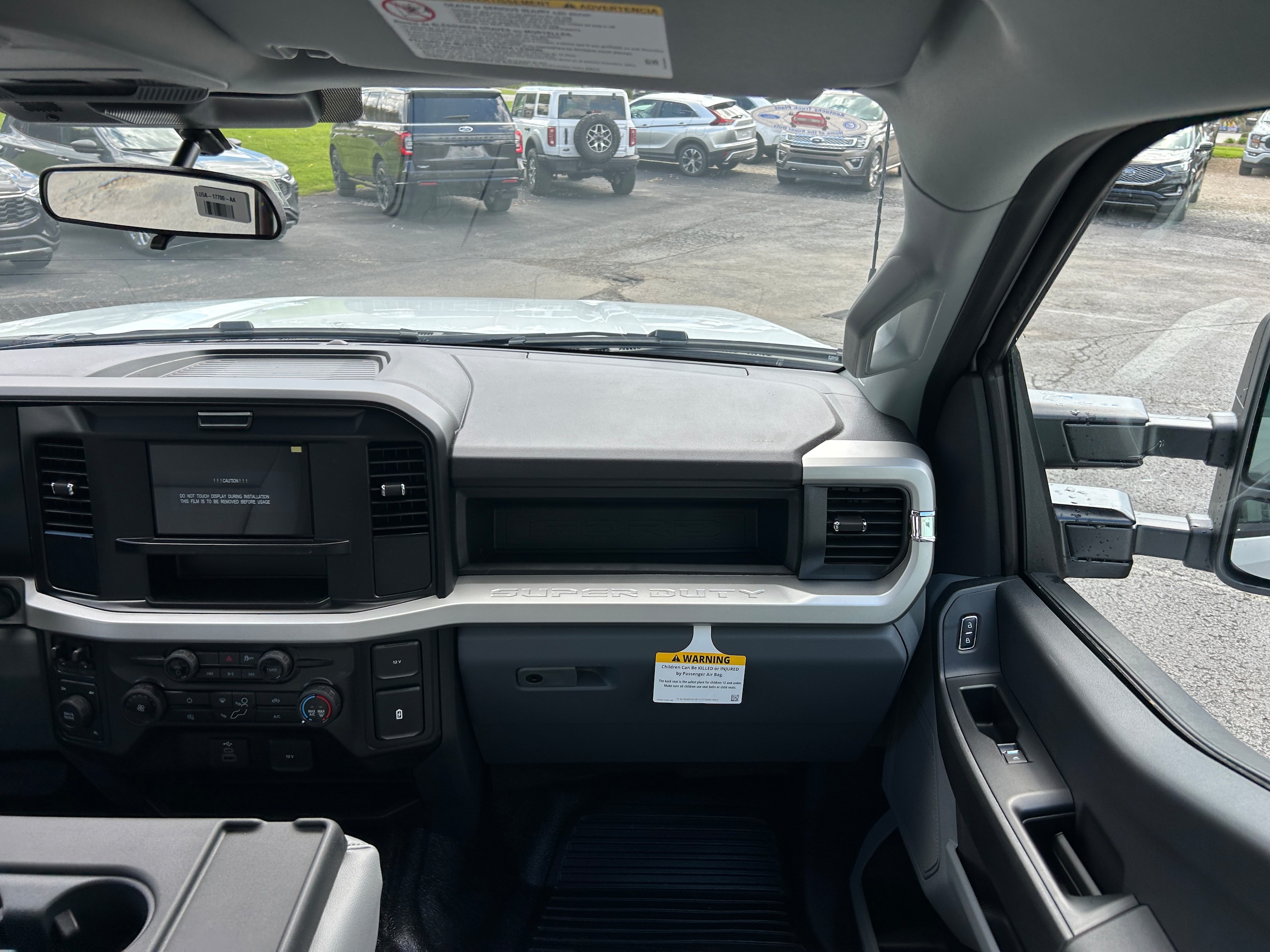 2026 Ford Super Duty F-350&reg; XL Oxford White at Town & Country Ford