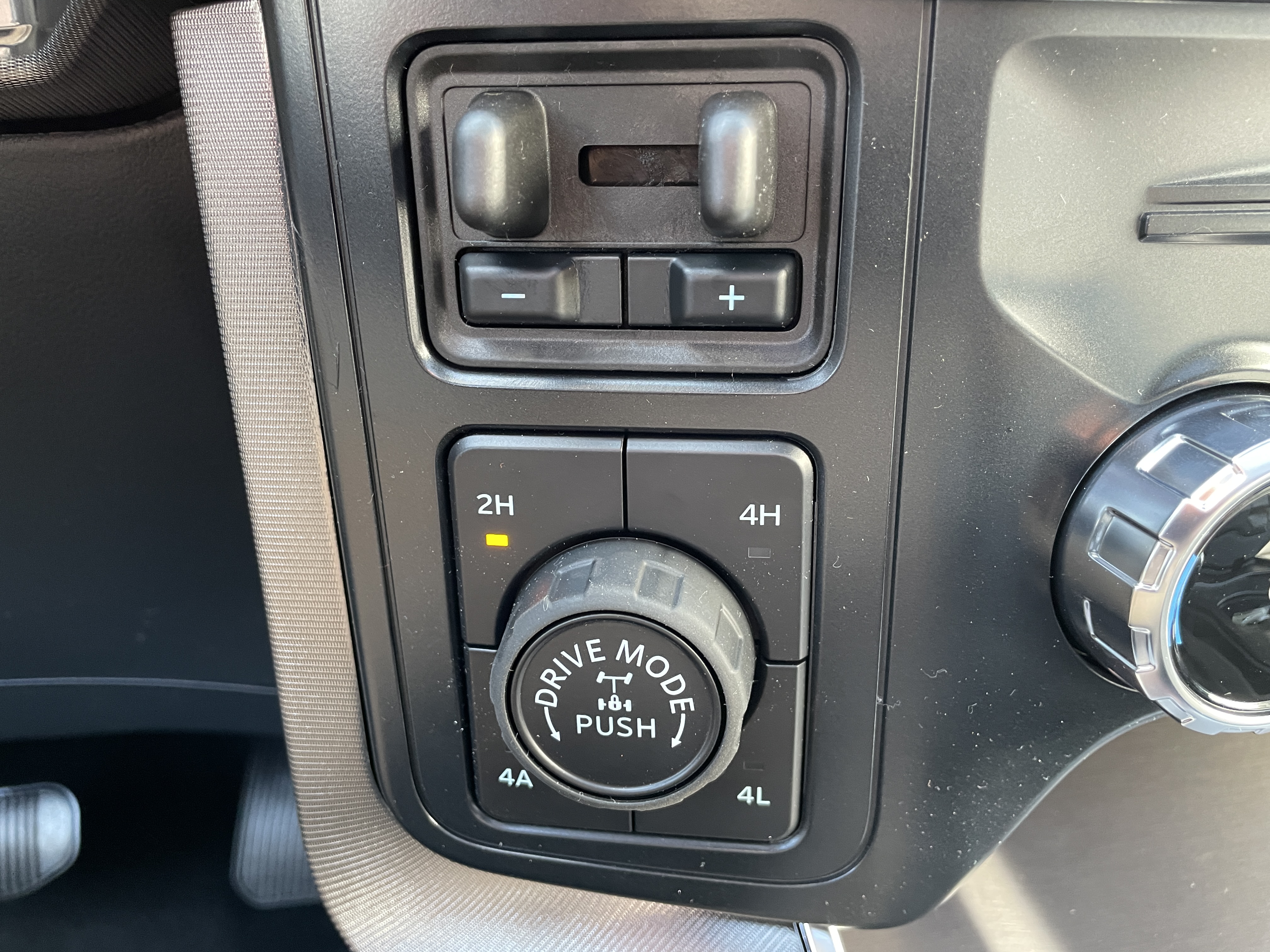 2026 Ford F-150 photo 24 of 40