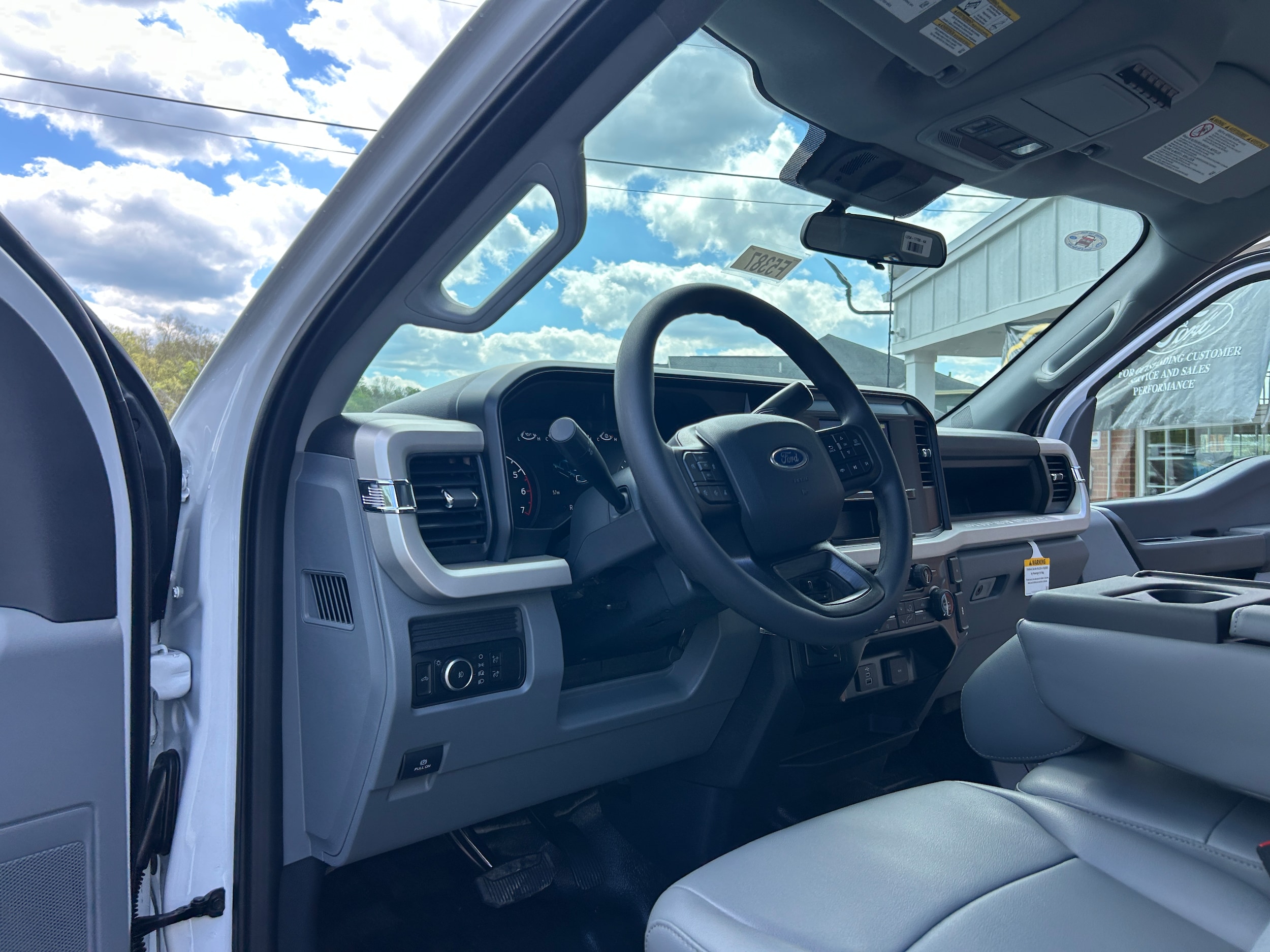 2026 Ford Super Duty F-350&reg; XL Oxford White at Town & Country Ford