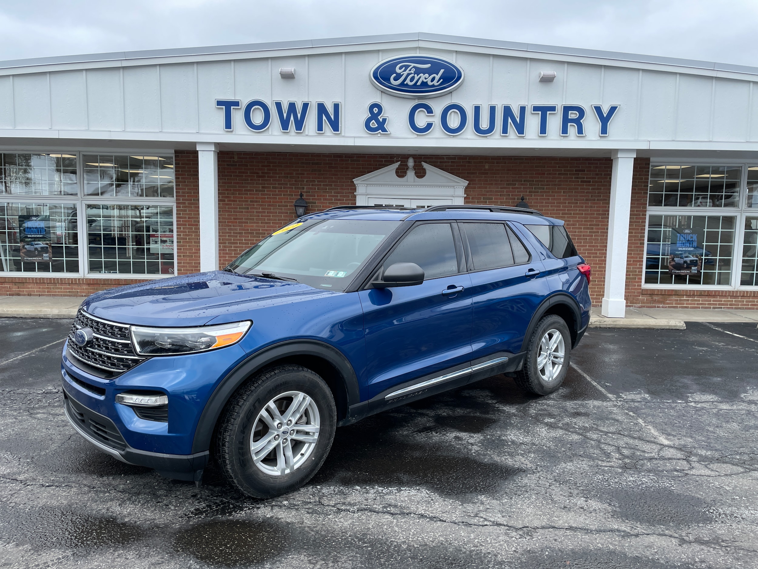 2021 Ford Explorer XLT