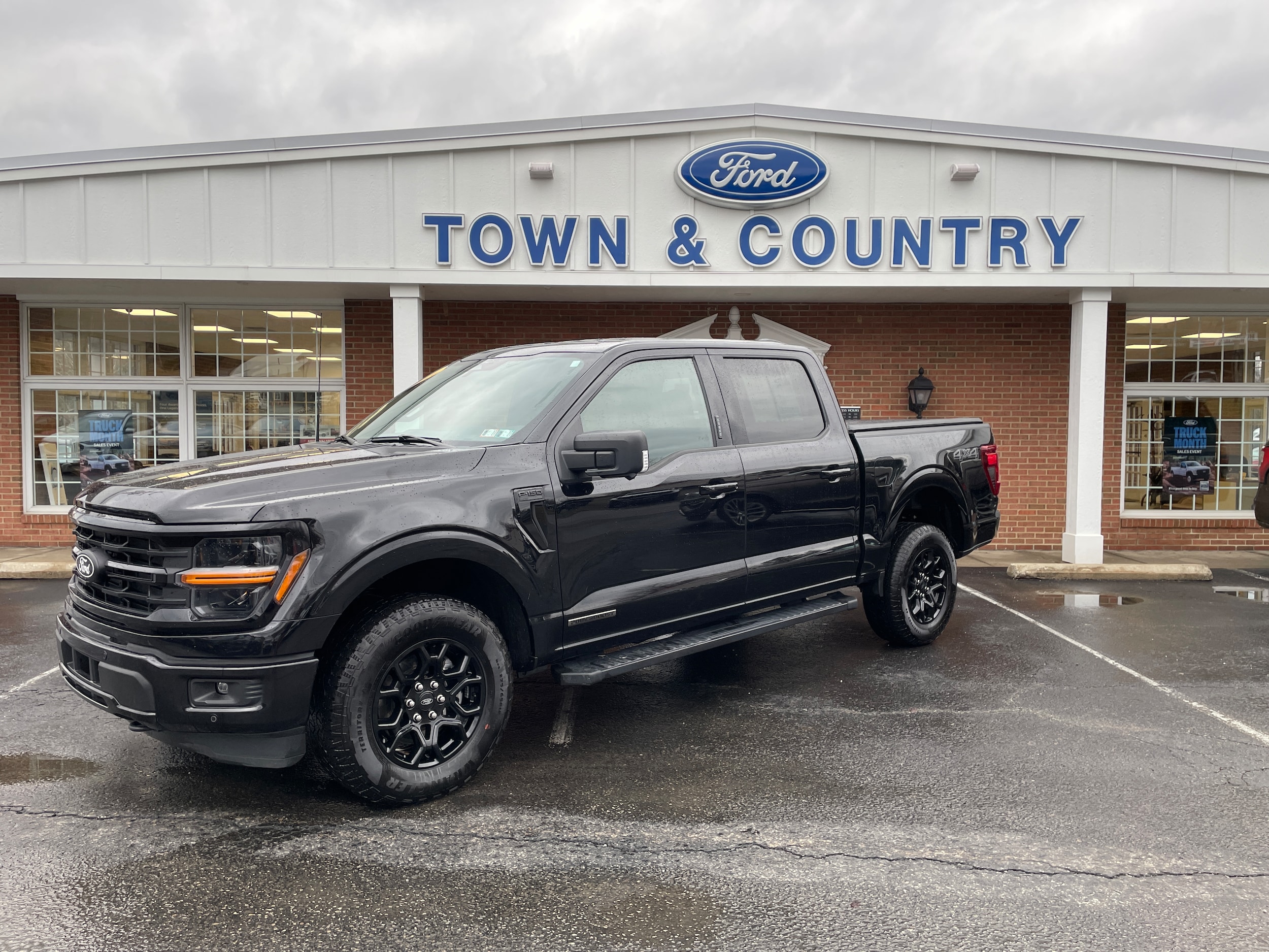 2024 Ford F-150 XLT - 0