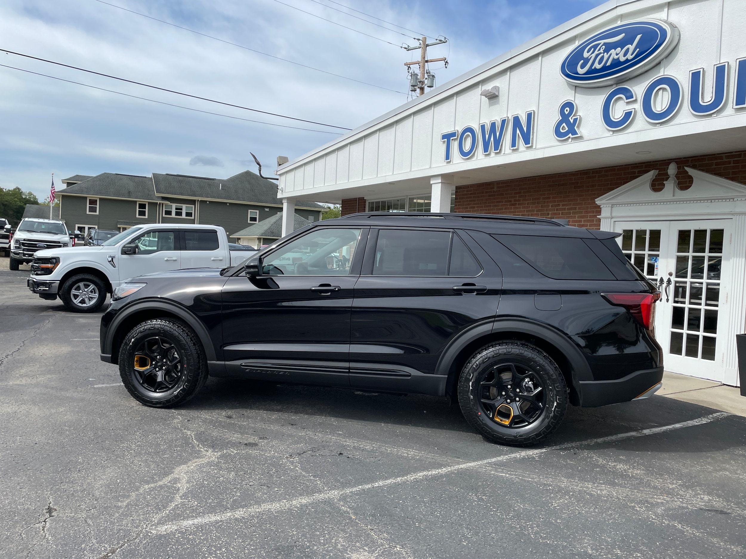 2027 Ford Explorer photo 5 of 53