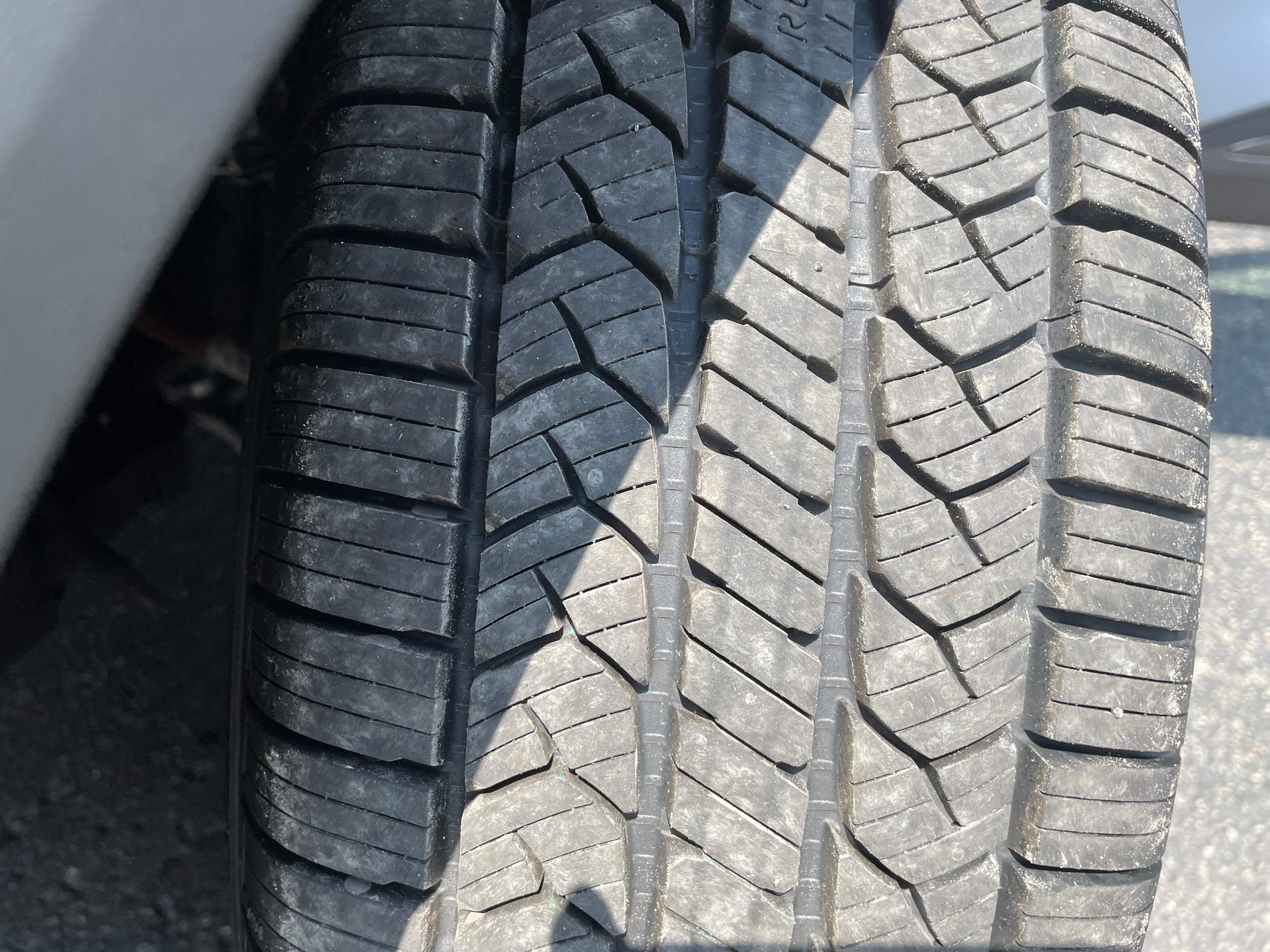 2022 Ford Escape SE Iced Blue Silver Metallic at Warne Motors