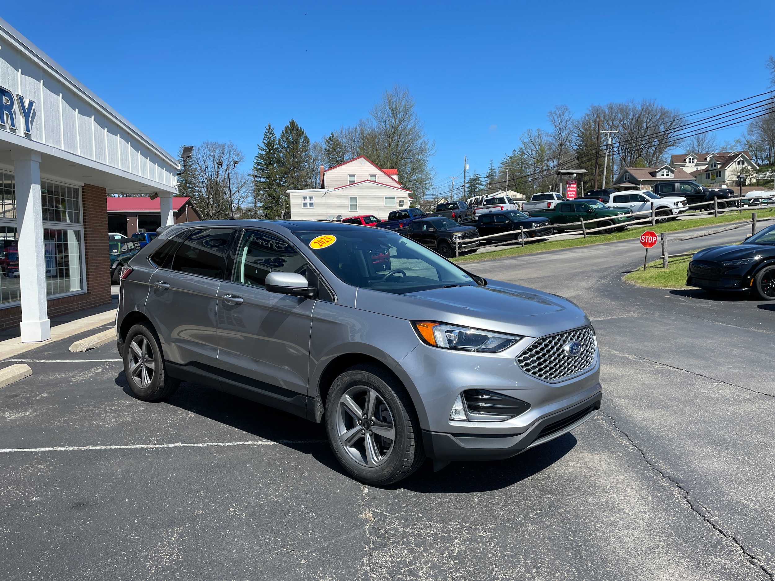 2023 Ford Edge SEL AWD - 2