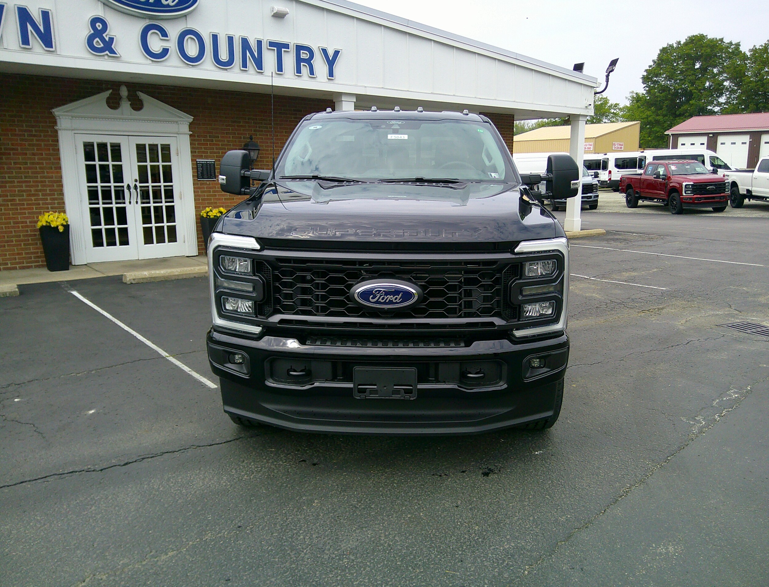 2025 Ford F-250 XL photo 3
