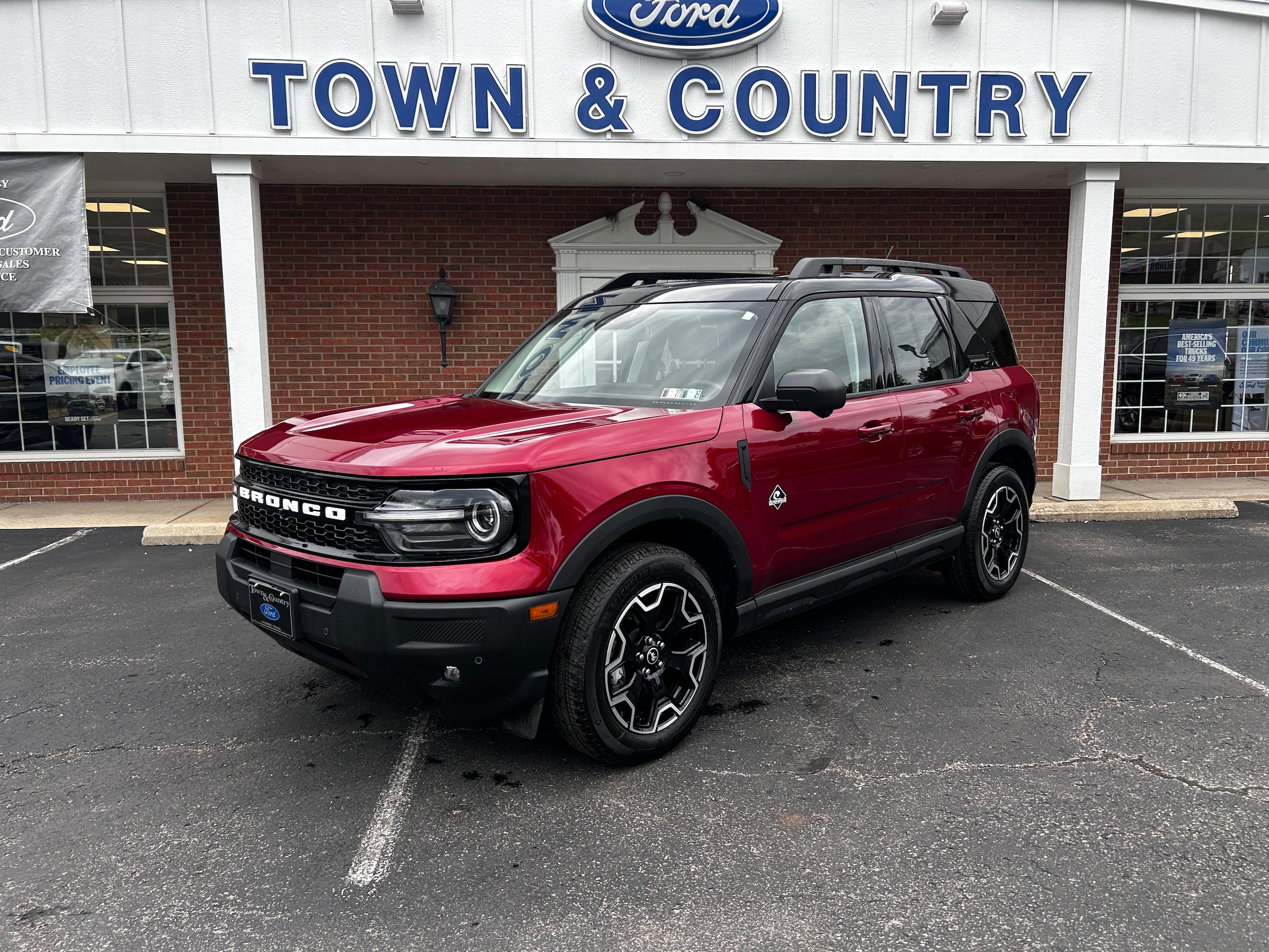2025 Ford Bronco Sport Outer Banks Ruby Red Metallic Tinted Clearcoat at Town & Country Ford