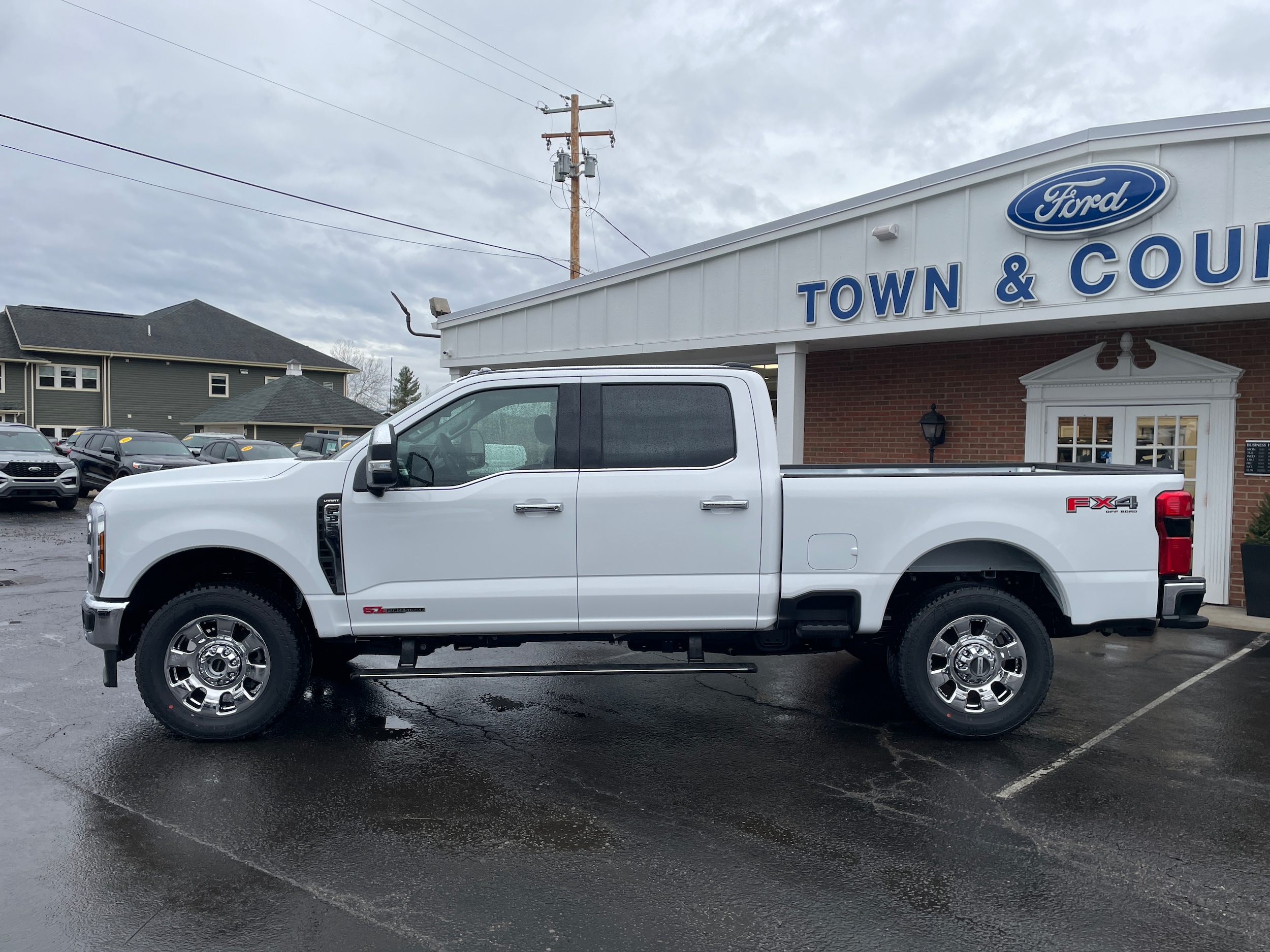 2026 Ford F-350 Pickup F-350&reg; Lariat&reg; Oxford White at Town & Country Ford