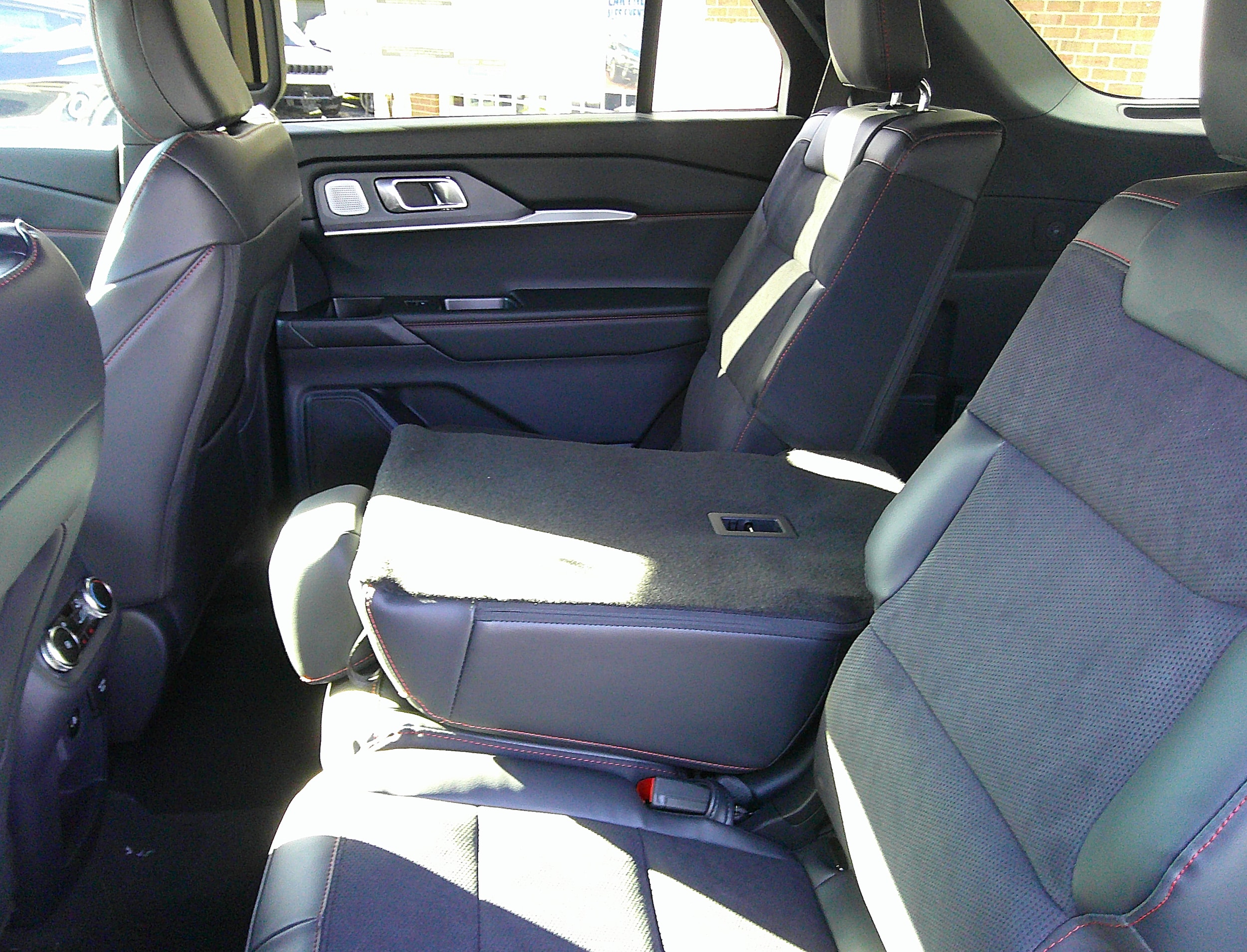 2026 Ford Explorer ST Star White Metallic Tri-Coat at Town & Country Ford
