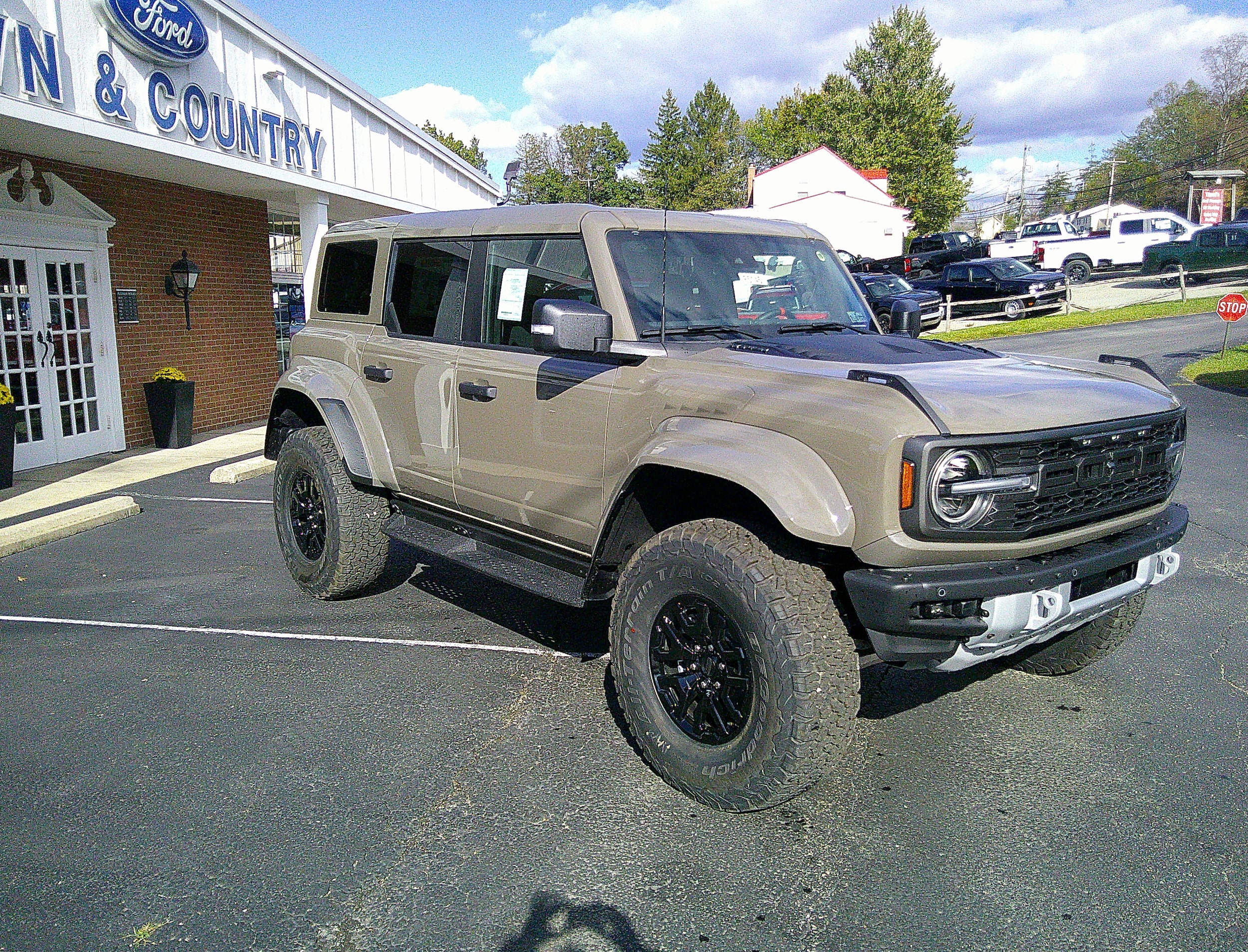 2025 Ford Bronco Raptor - 8