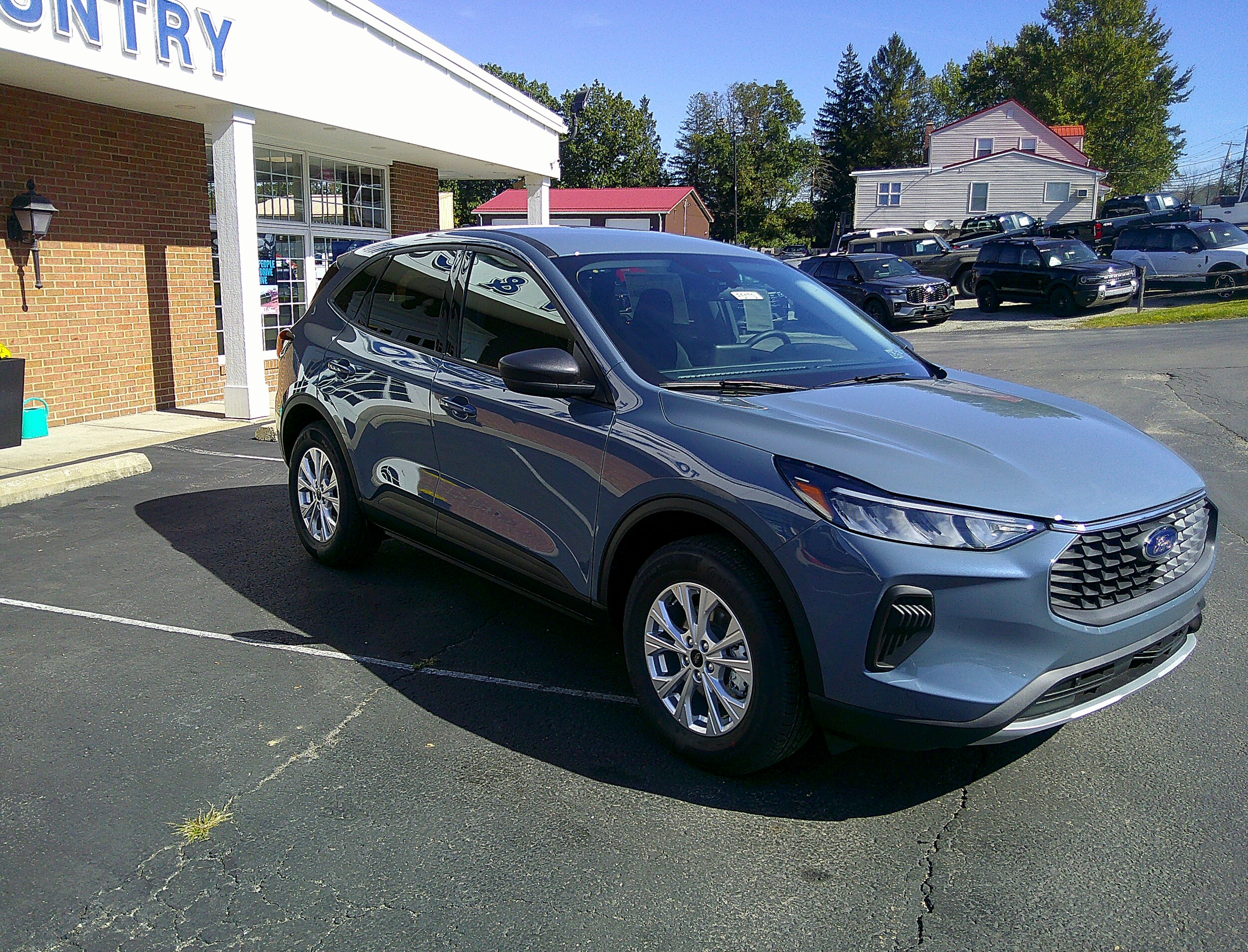 2025 Ford Escape Active photo 3