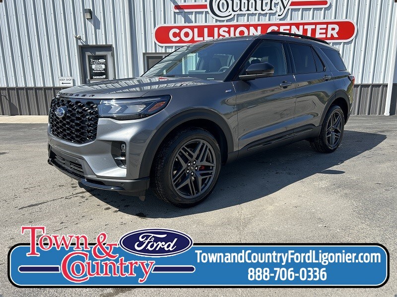 2025 Ford Explorer ST-LINE's photo