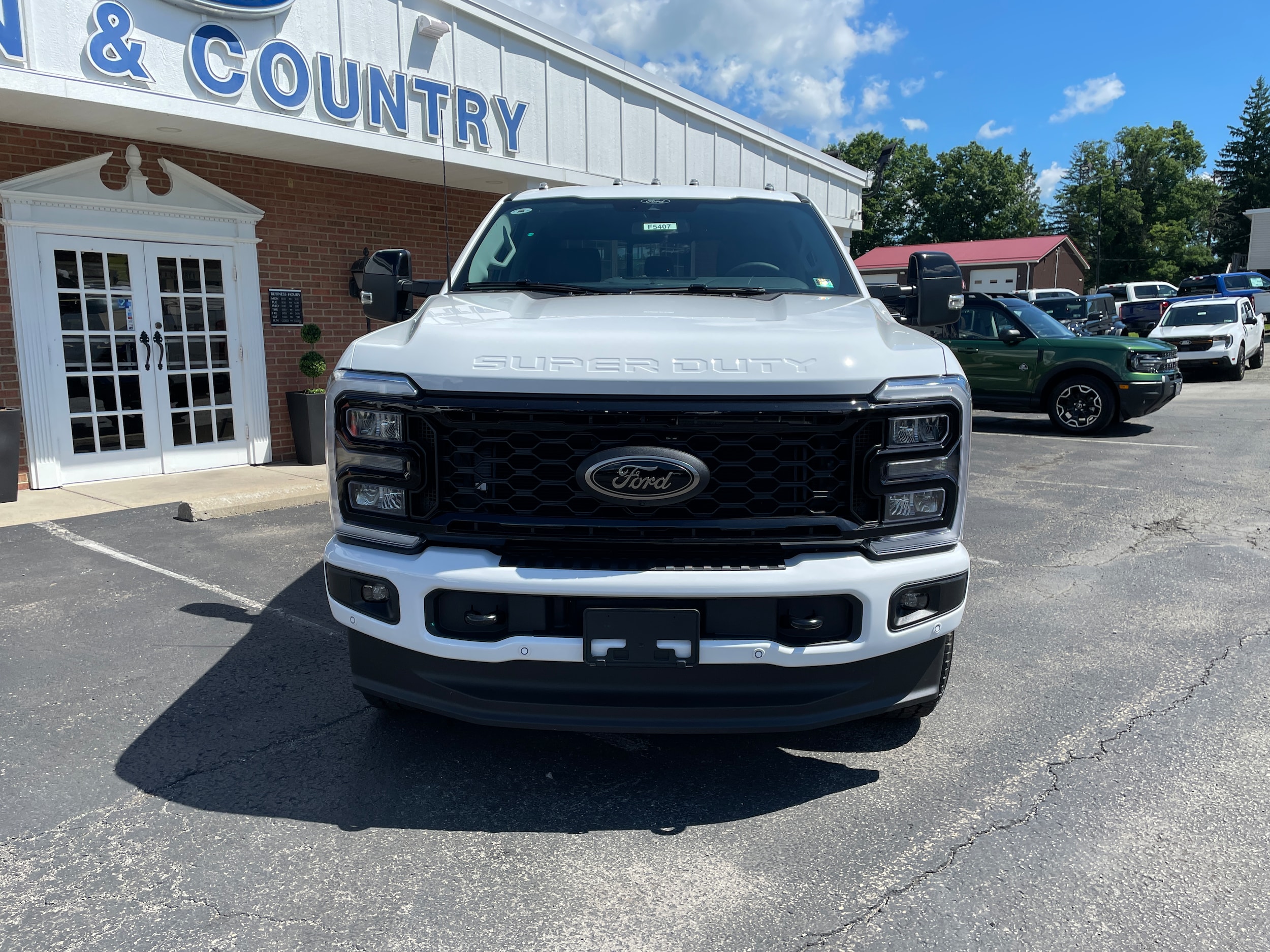 2026 Ford F-350 Pickup F-350&reg; Lariat&reg; Oxford White at Town & Country Ford