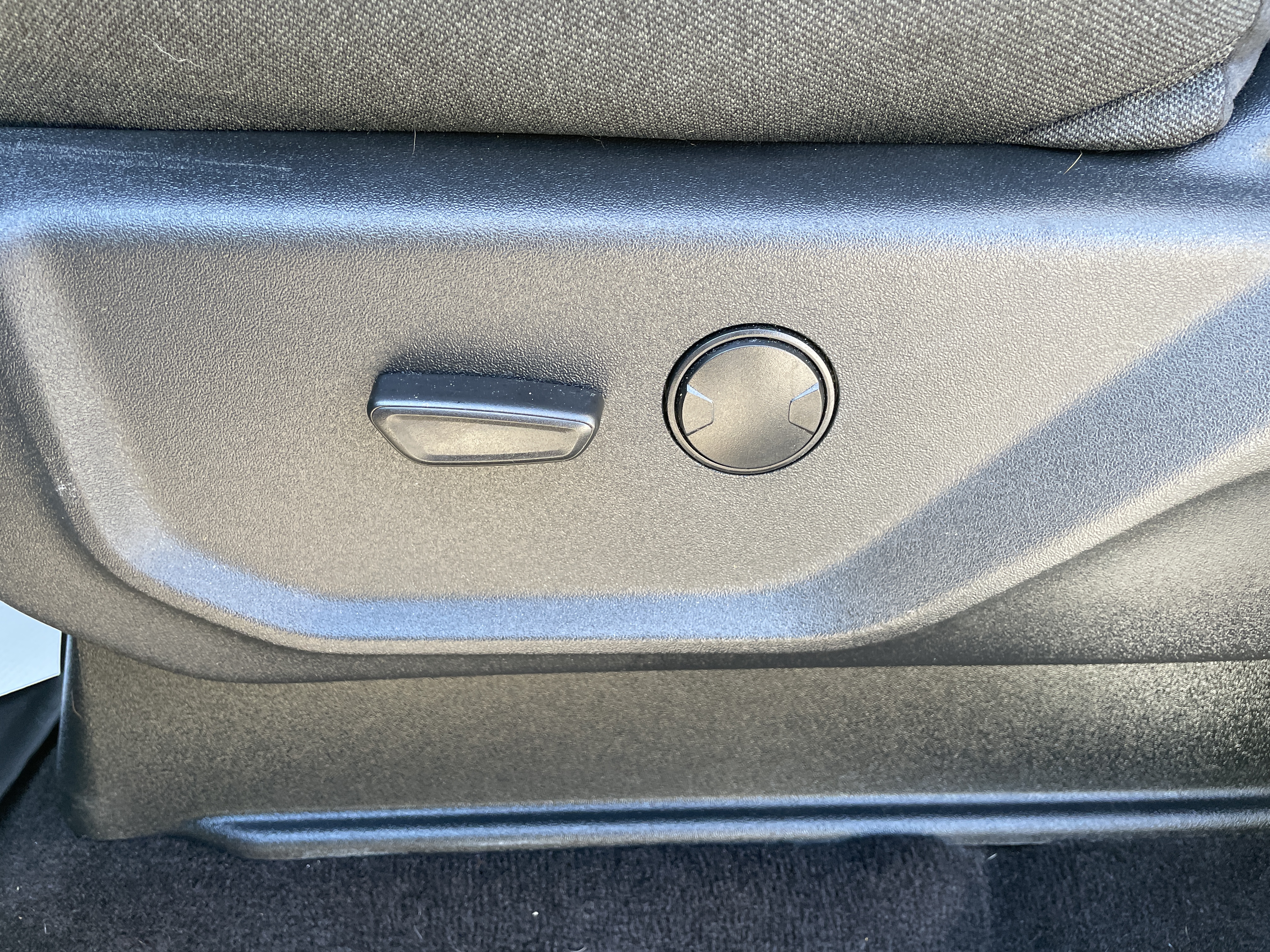 2023 Ford Expedition photo 16 of 28