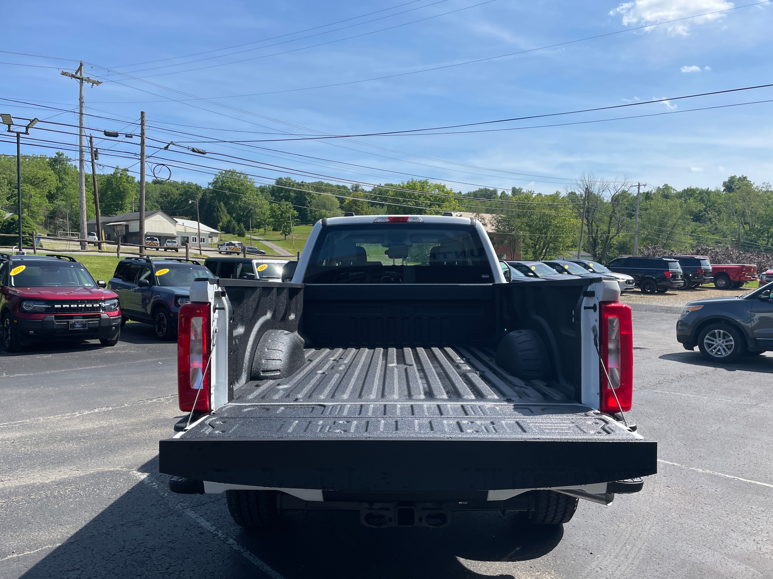 2026 Ford F-350 Pickup F-350&reg; XL Oxford White at Town & Country Ford
