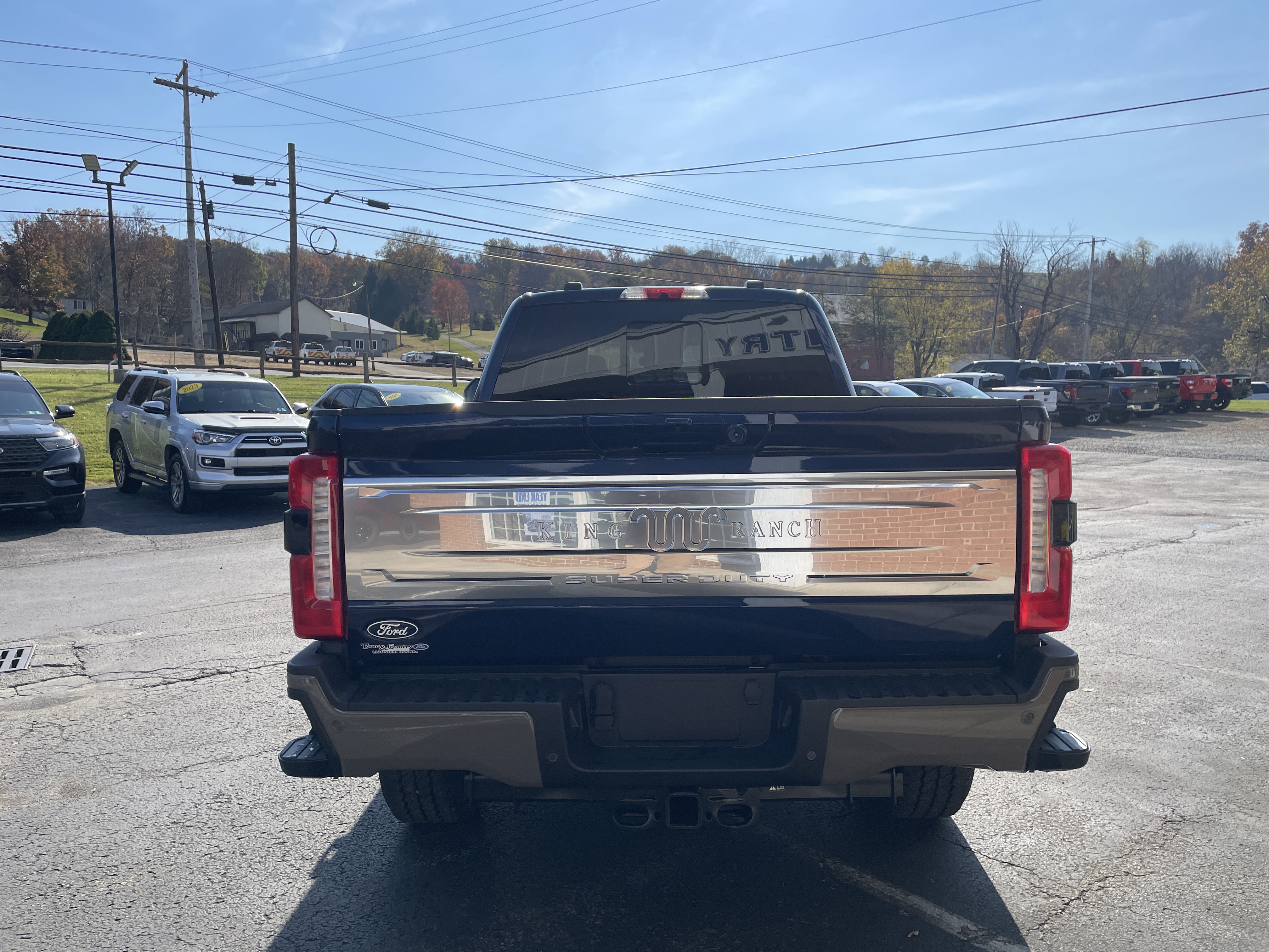 2027 Ford F-350 Pickup photo 6 of 38