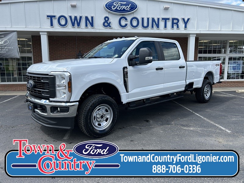 2026 Ford Super Duty F-350&reg; XL Oxford White at Town & Country Ford