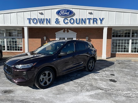 2023 Ford Escape ST-Line SUV