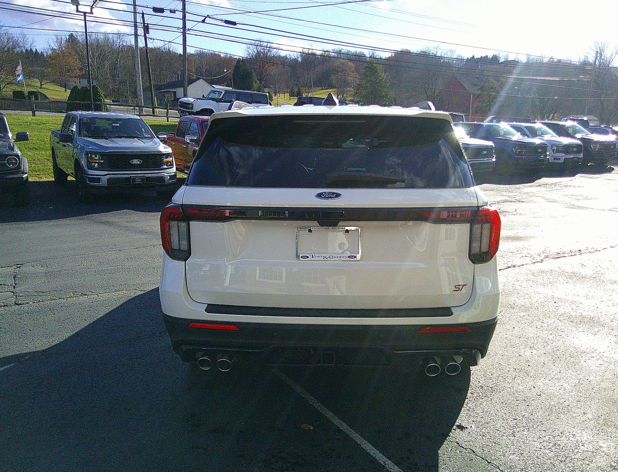 2026 Ford Explorer ST - 6