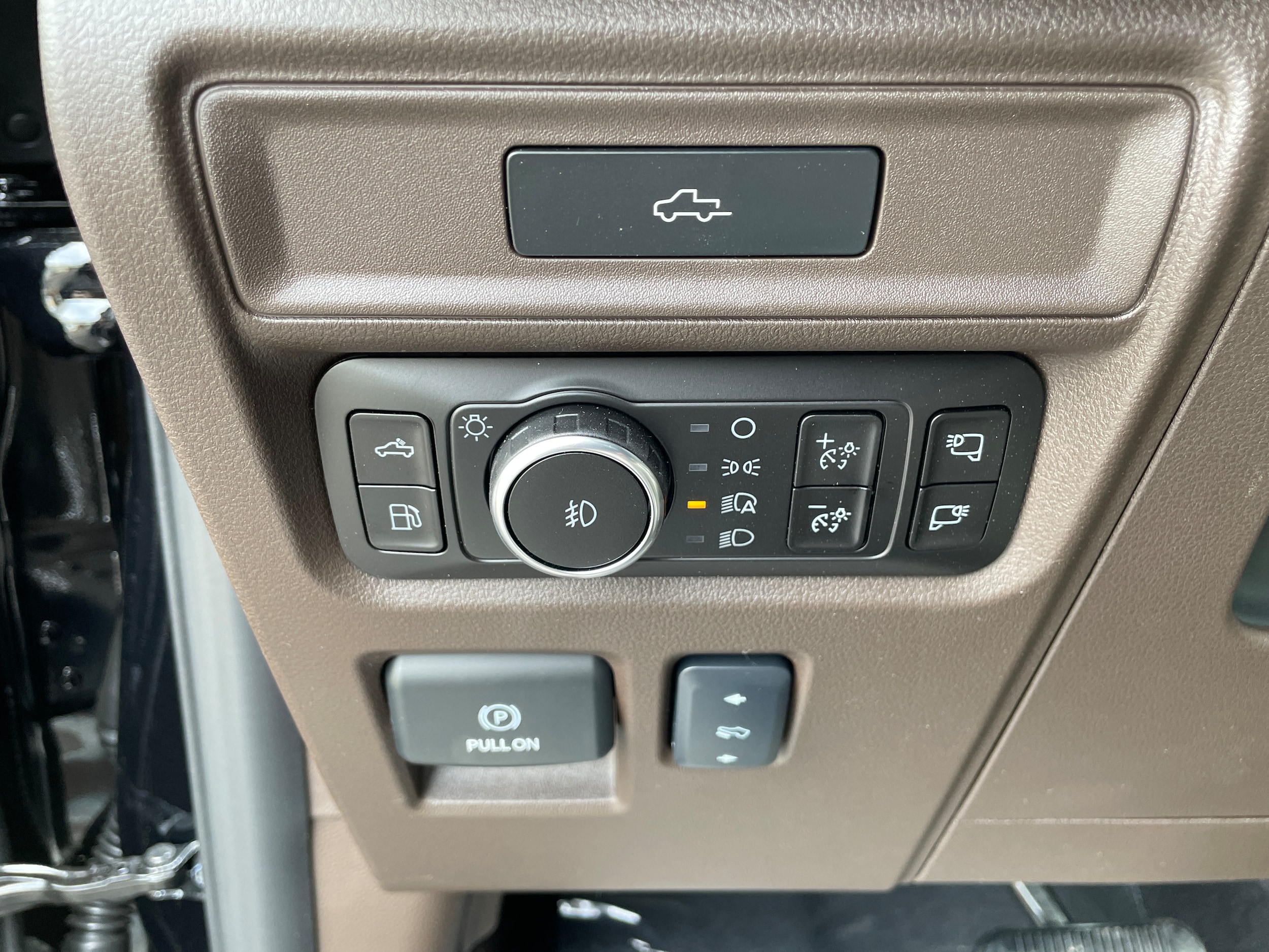 2026 Ford F-150 King Ranch&reg; Agate Black Metallic at Washington Ford