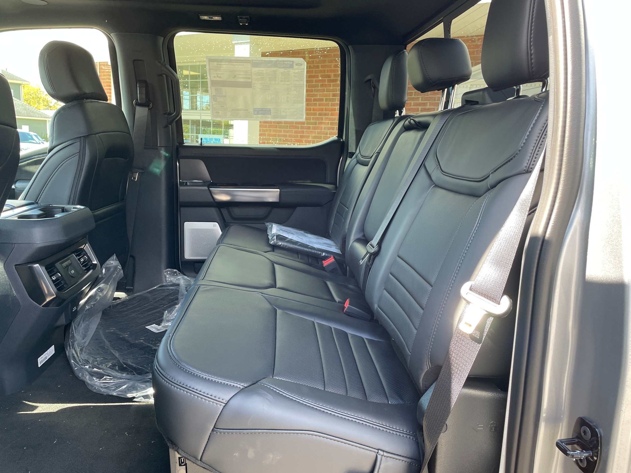 2027 Ford F-250 Pickup photo 13 of 43
