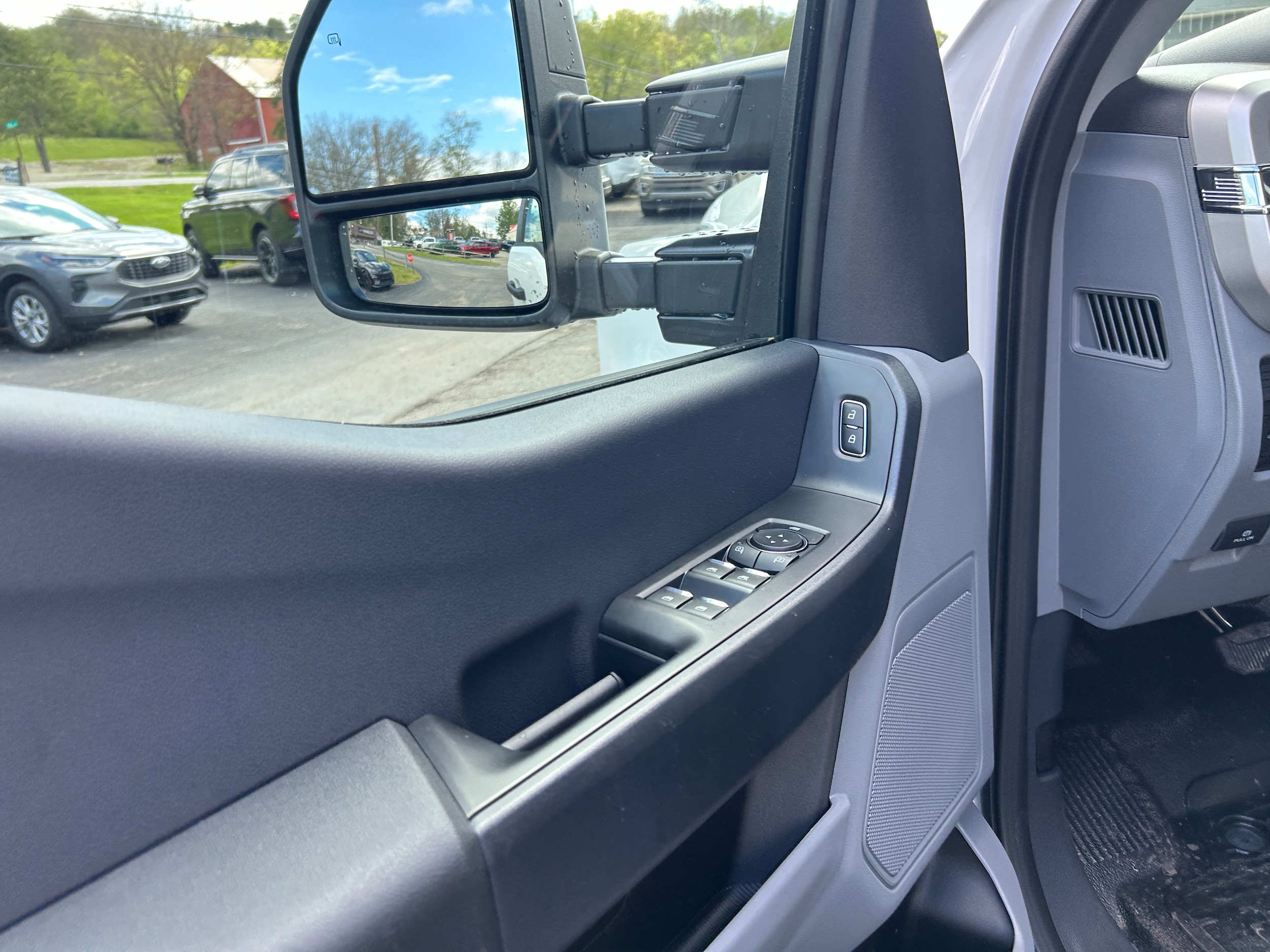 2026 Ford Super Duty F-350&reg; XL Oxford White at Town & Country Ford