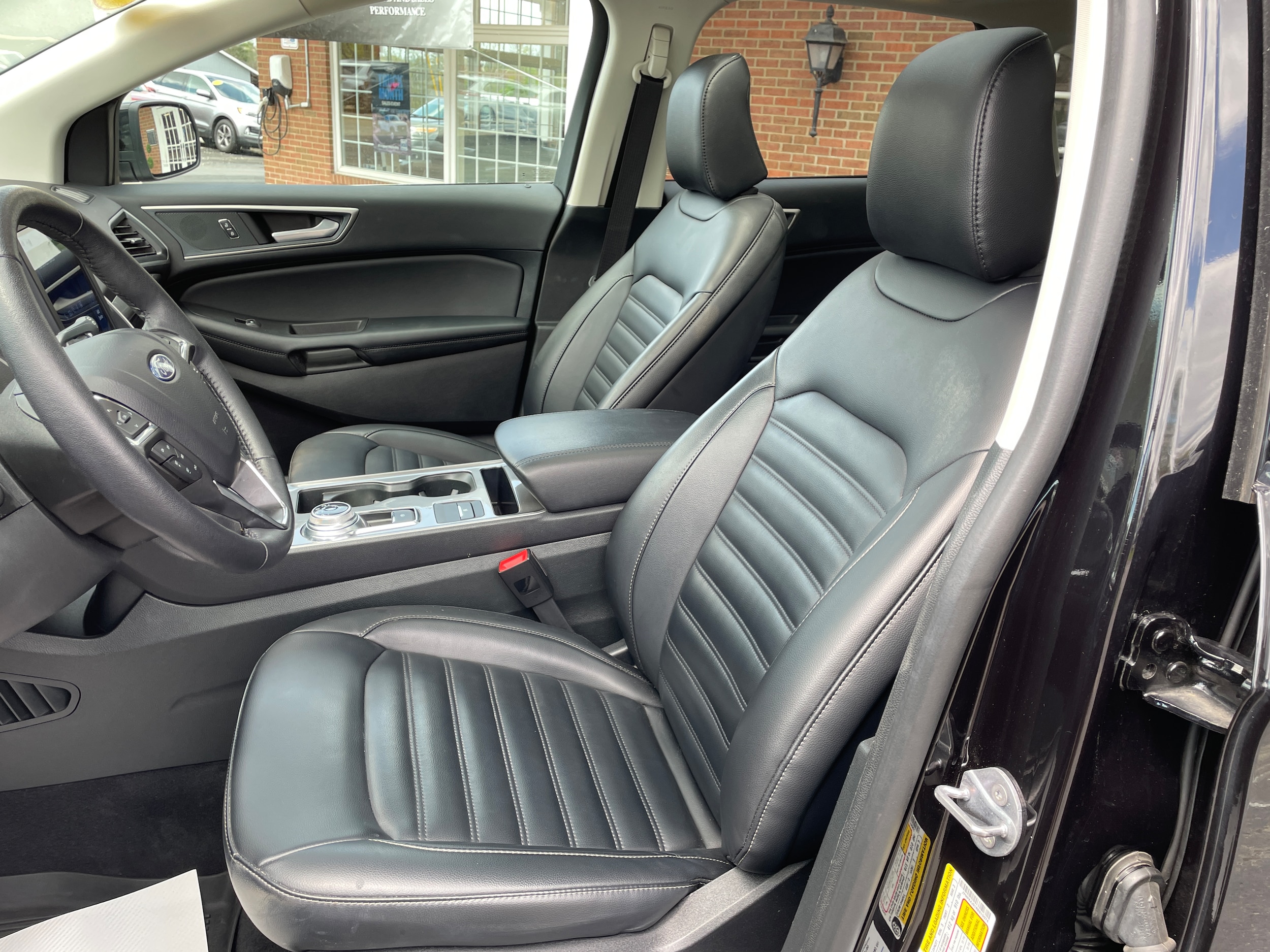 2024 Ford Edge SEL AWD Agate Black Metallic at Solomon Chevrolet