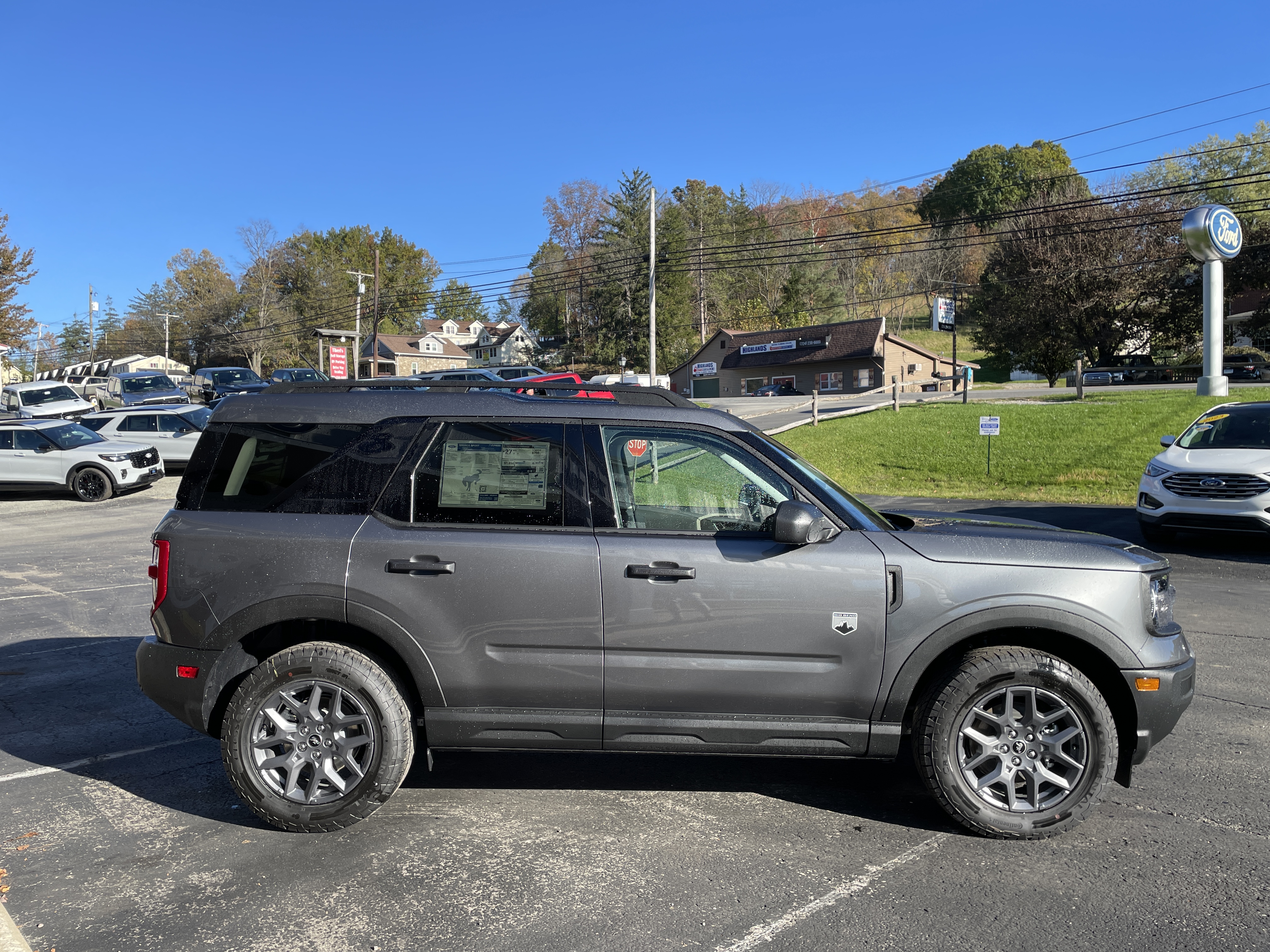 2026 Ford Bronco Sport photo 4 of 31