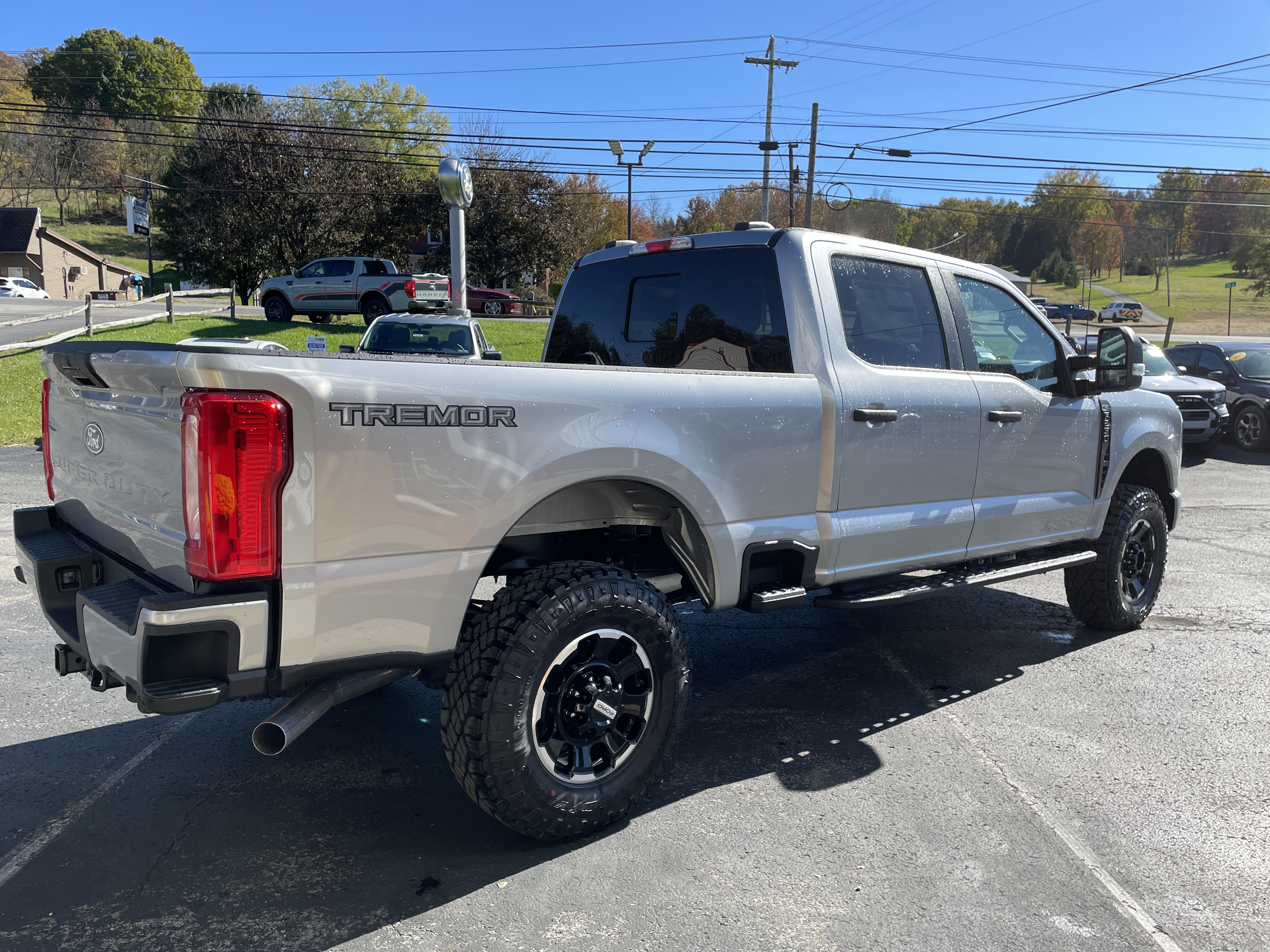 2027 Ford F-250 Pickup photo 5 of 33