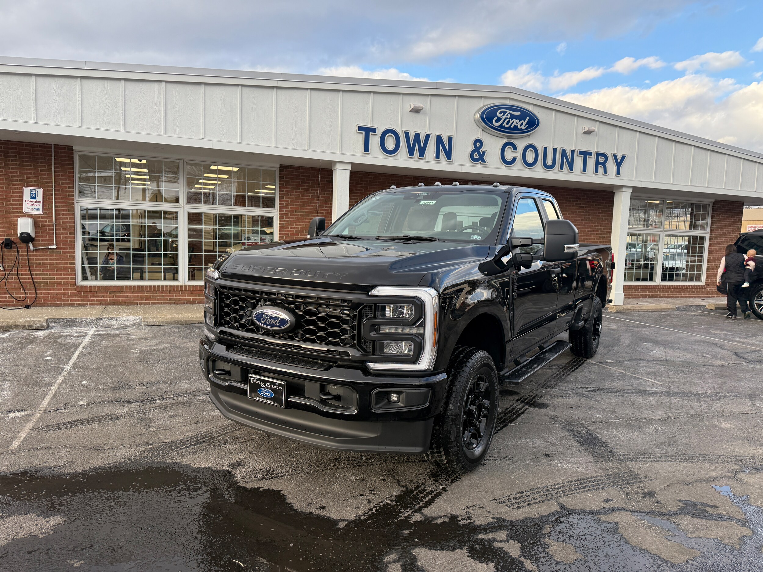 2025 Ford F-250 XL photo 2