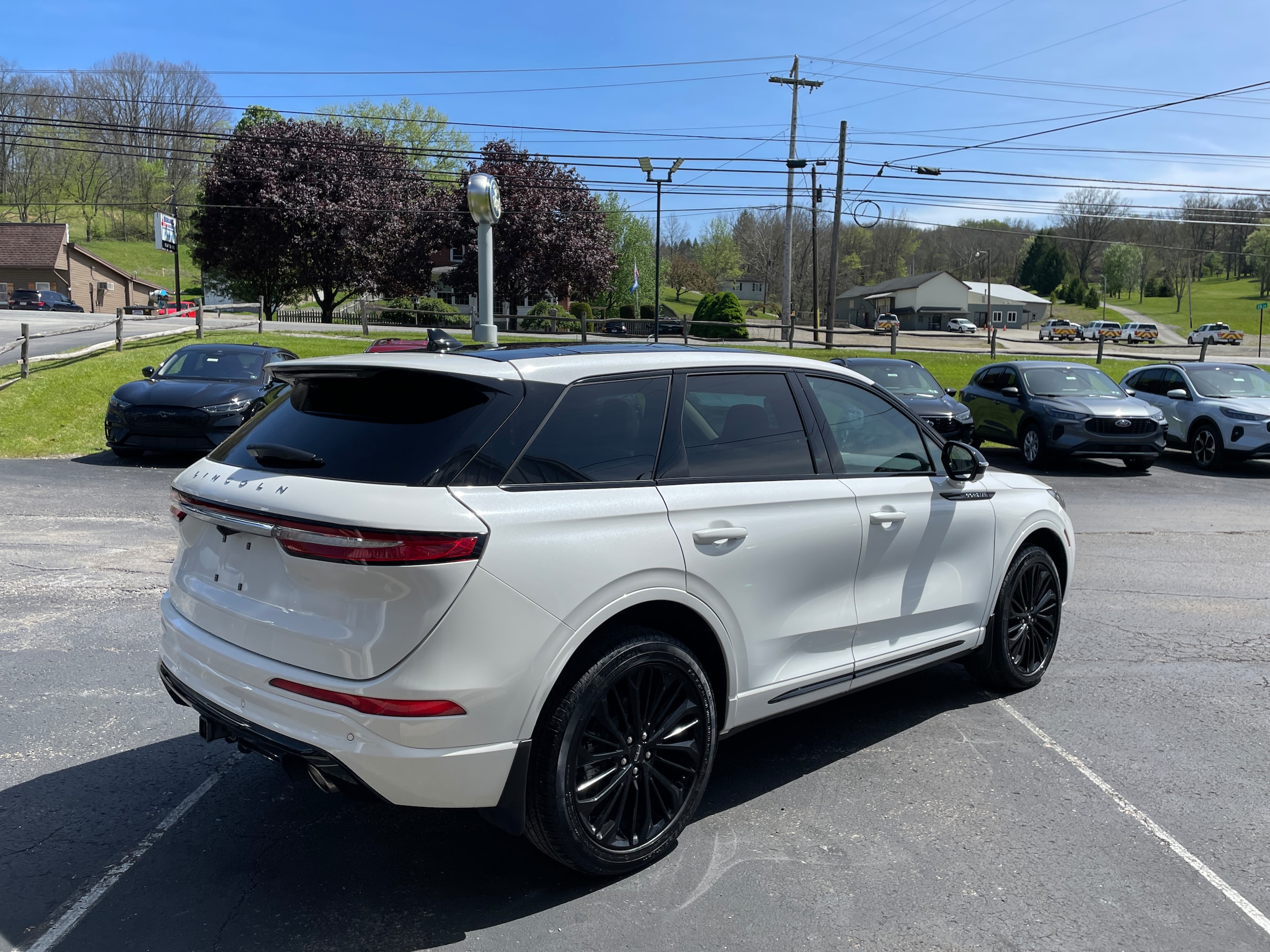 2024 Lincoln Corsair Premiere - 4