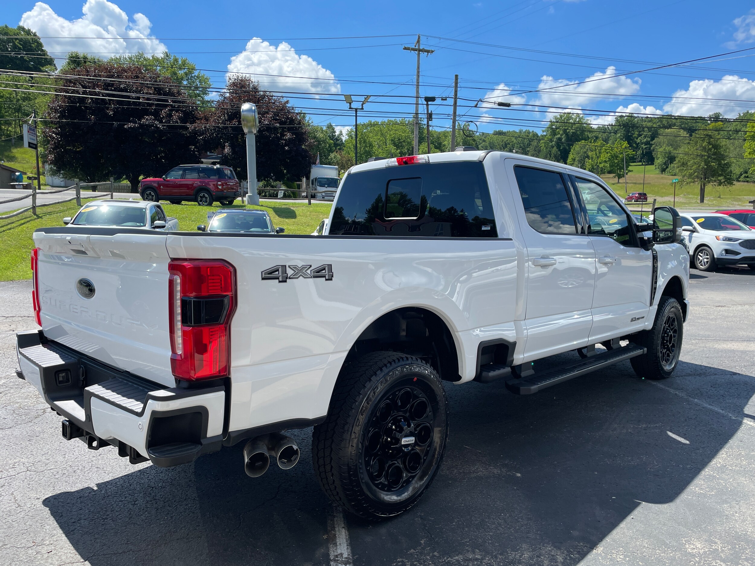 2026 Ford F-350 Pickup F-350&reg; Lariat&reg; Oxford White at Town & Country Ford