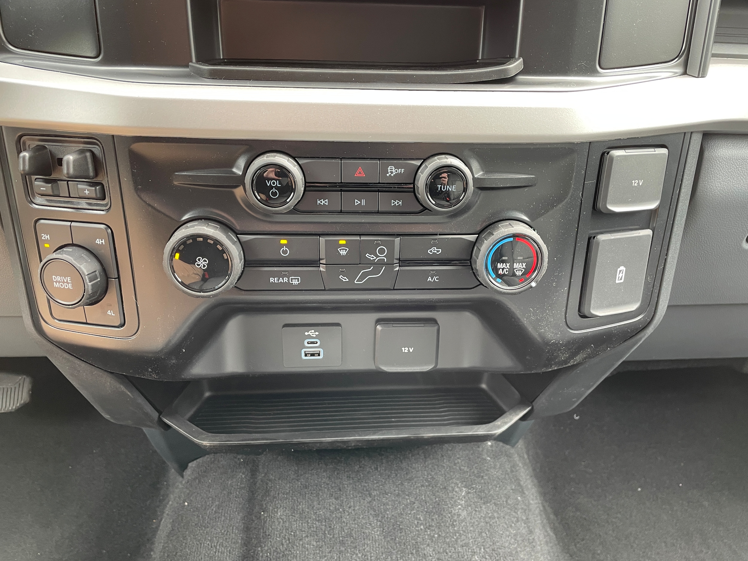 2026 Ford F-250 Pickup STX Avalanche at Town & Country Ford