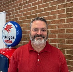 Staff member Scott Eck from 9ac574e00556