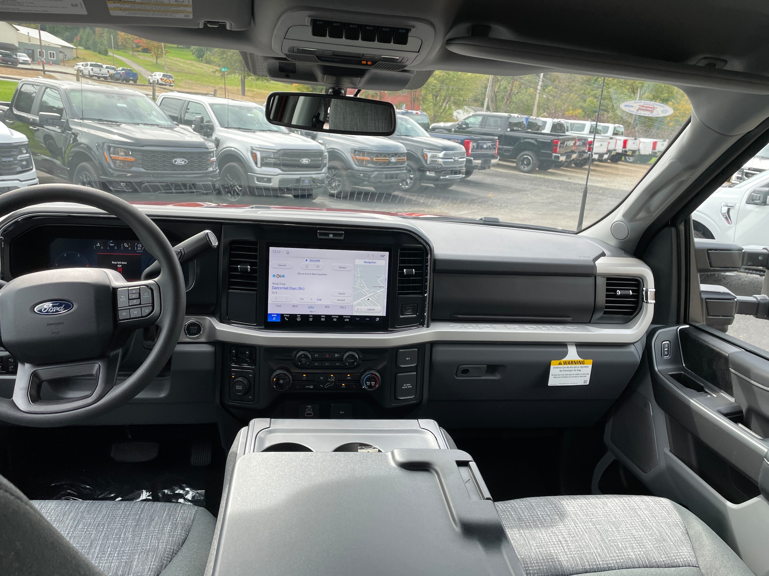 2027 Ford F-250 Pickup photo 24 of 40