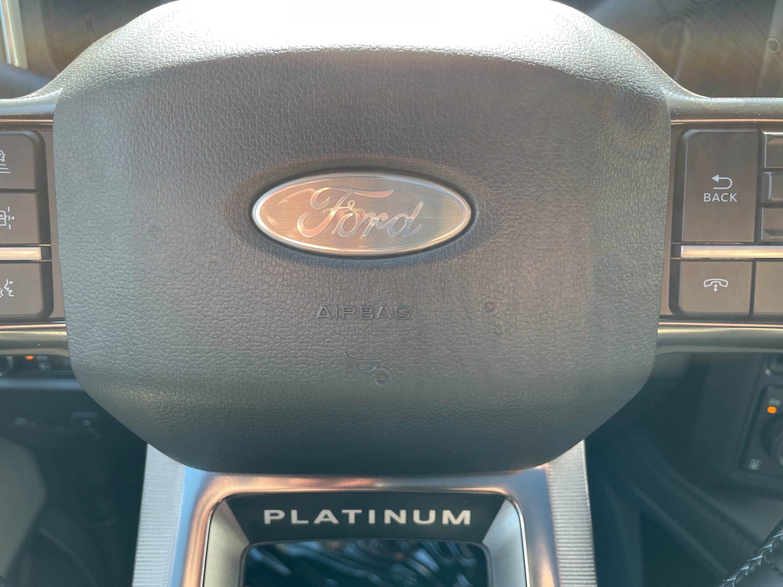 2027 Ford F-250 Pickup photo 23 of 43