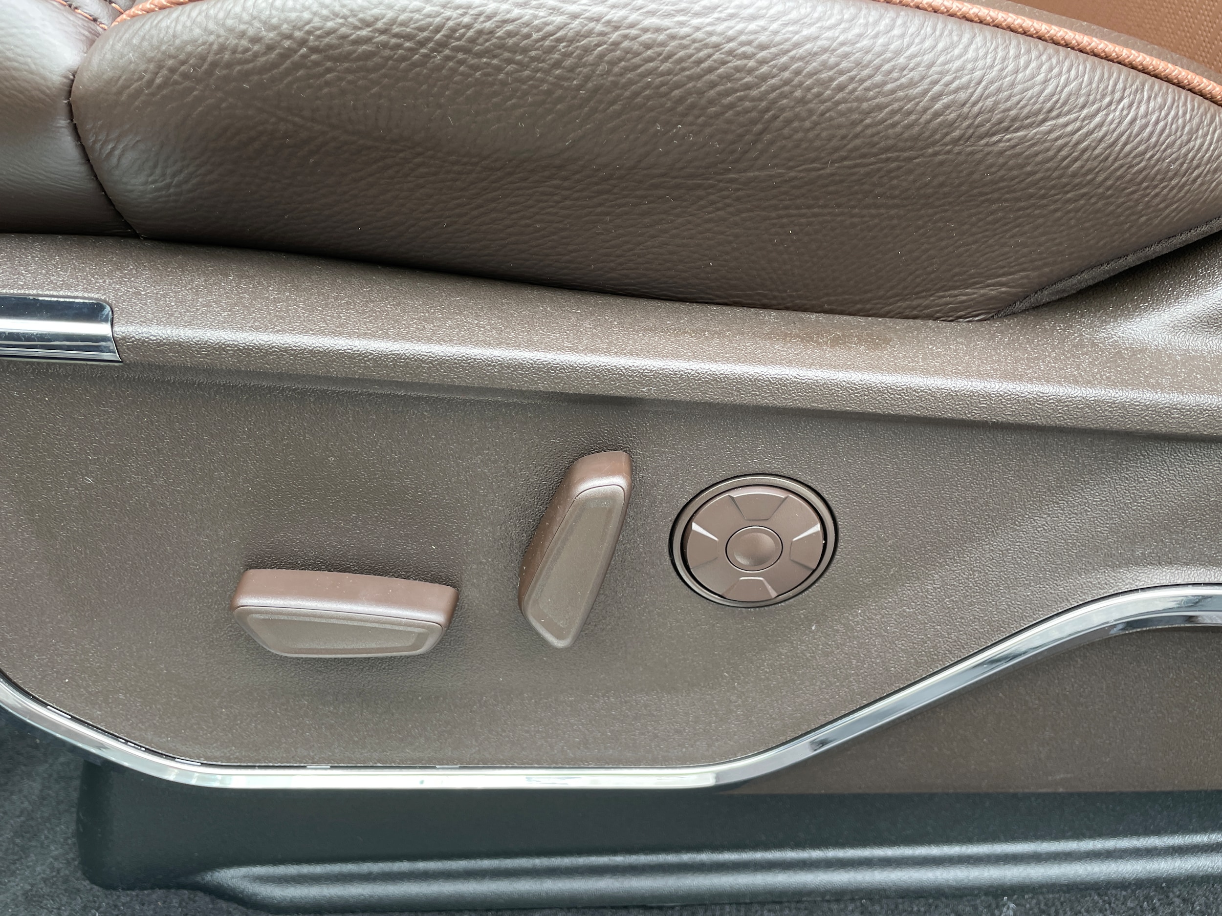 2026 Ford F-250 Pickup F-250&reg; King Ranch&reg; Agate Black Metallic at Town & Country Ford