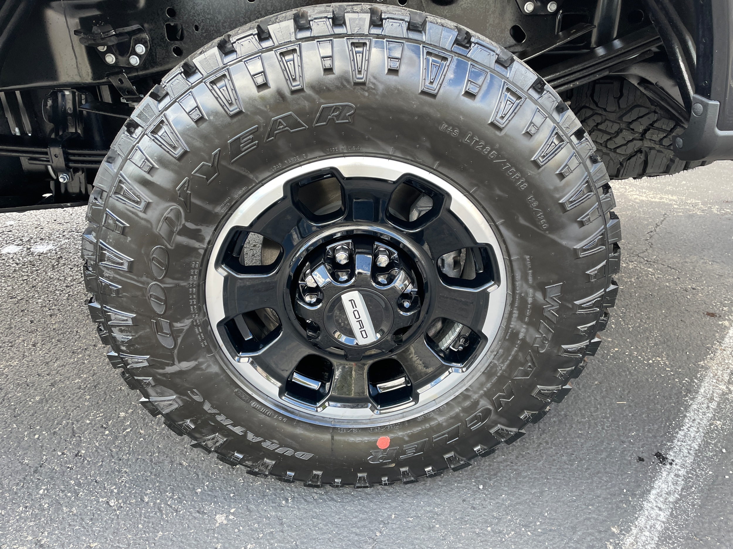 2027 Ford F-250 Pickup F250 4X4 Crew/C  at Town & Country Ford