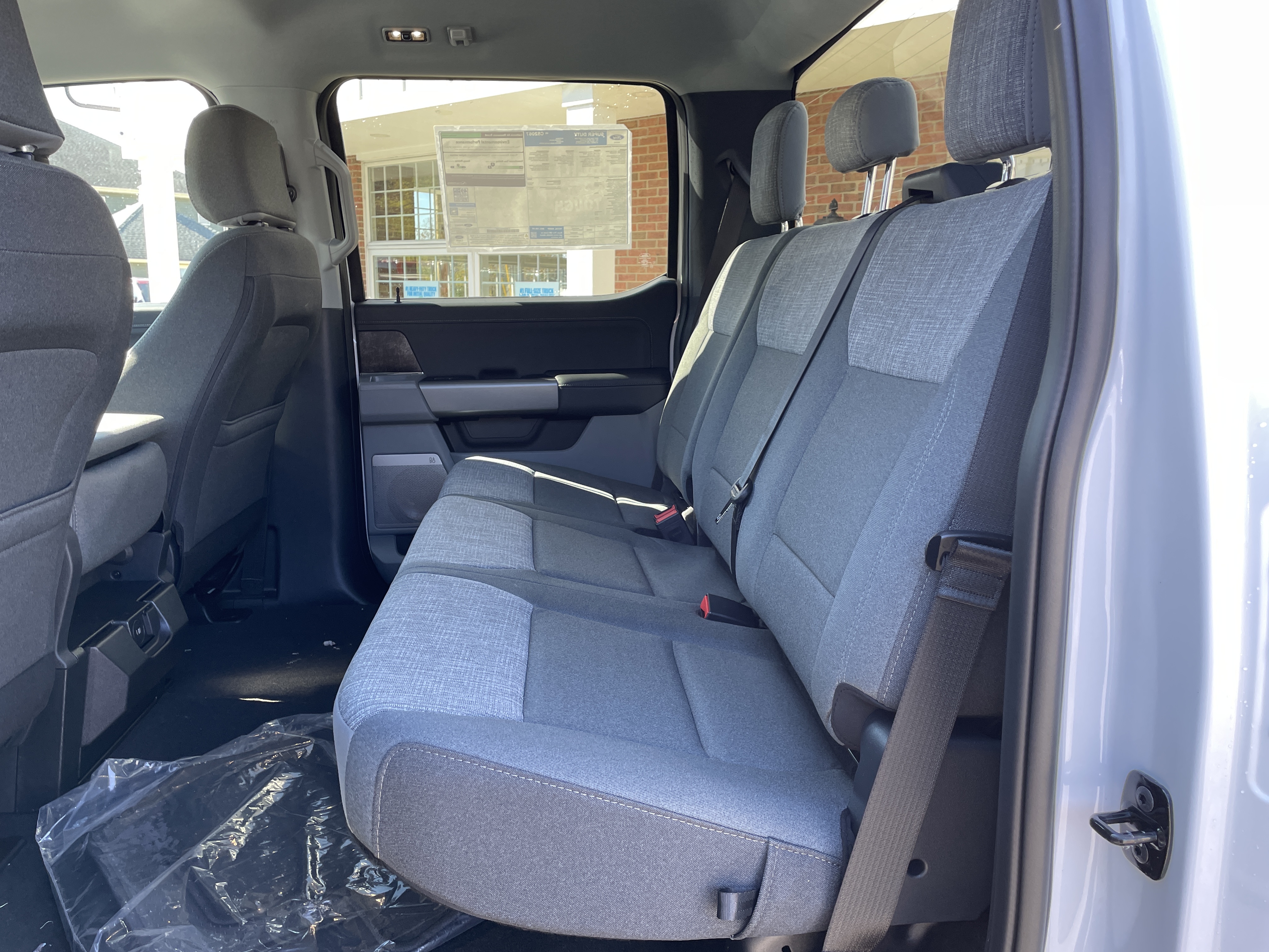 2027 Ford F-250 Pickup photo 11 of 33