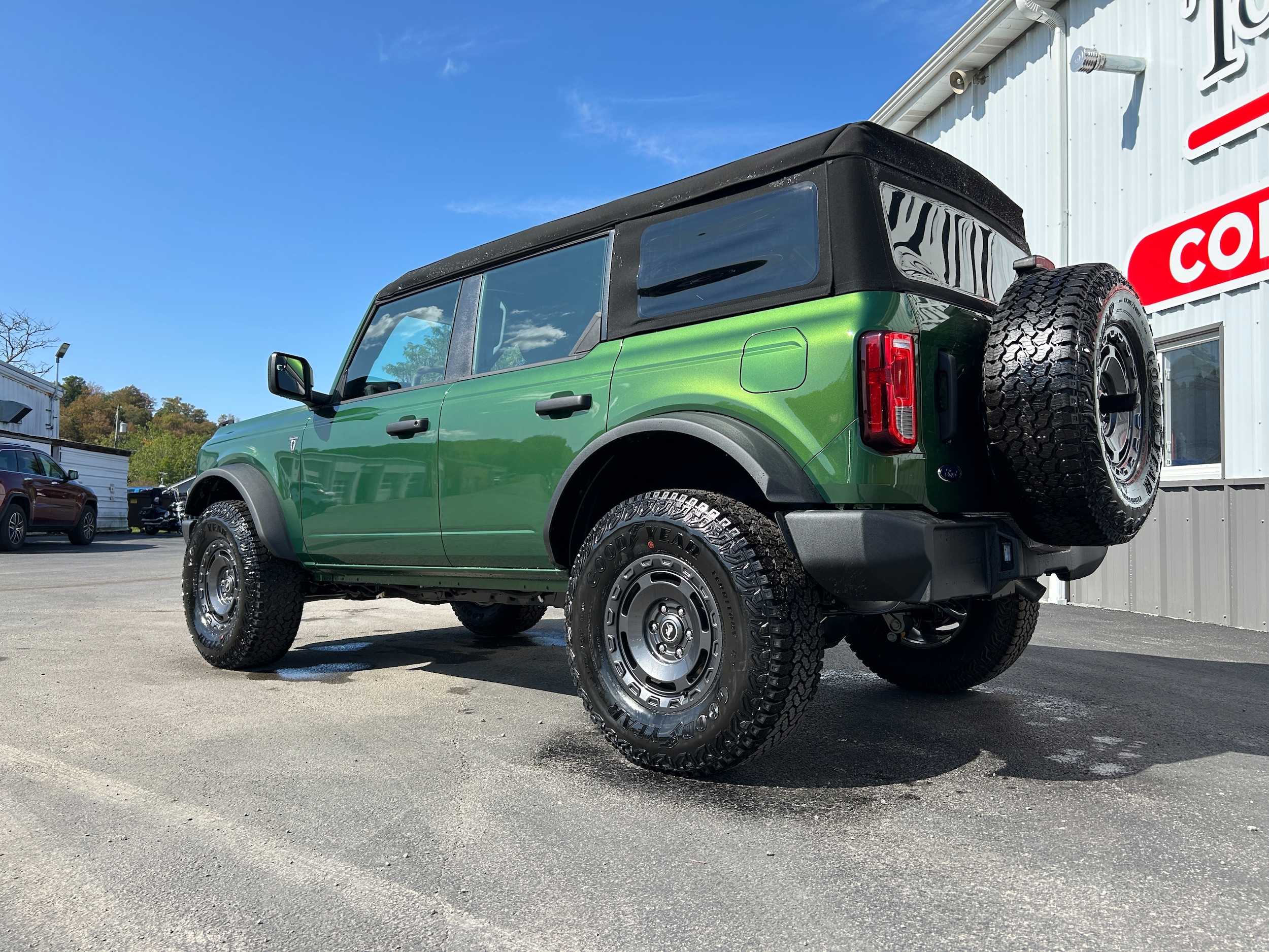 2025 Ford Bronco Base Eruption Green Metallic at Town & Country Ford