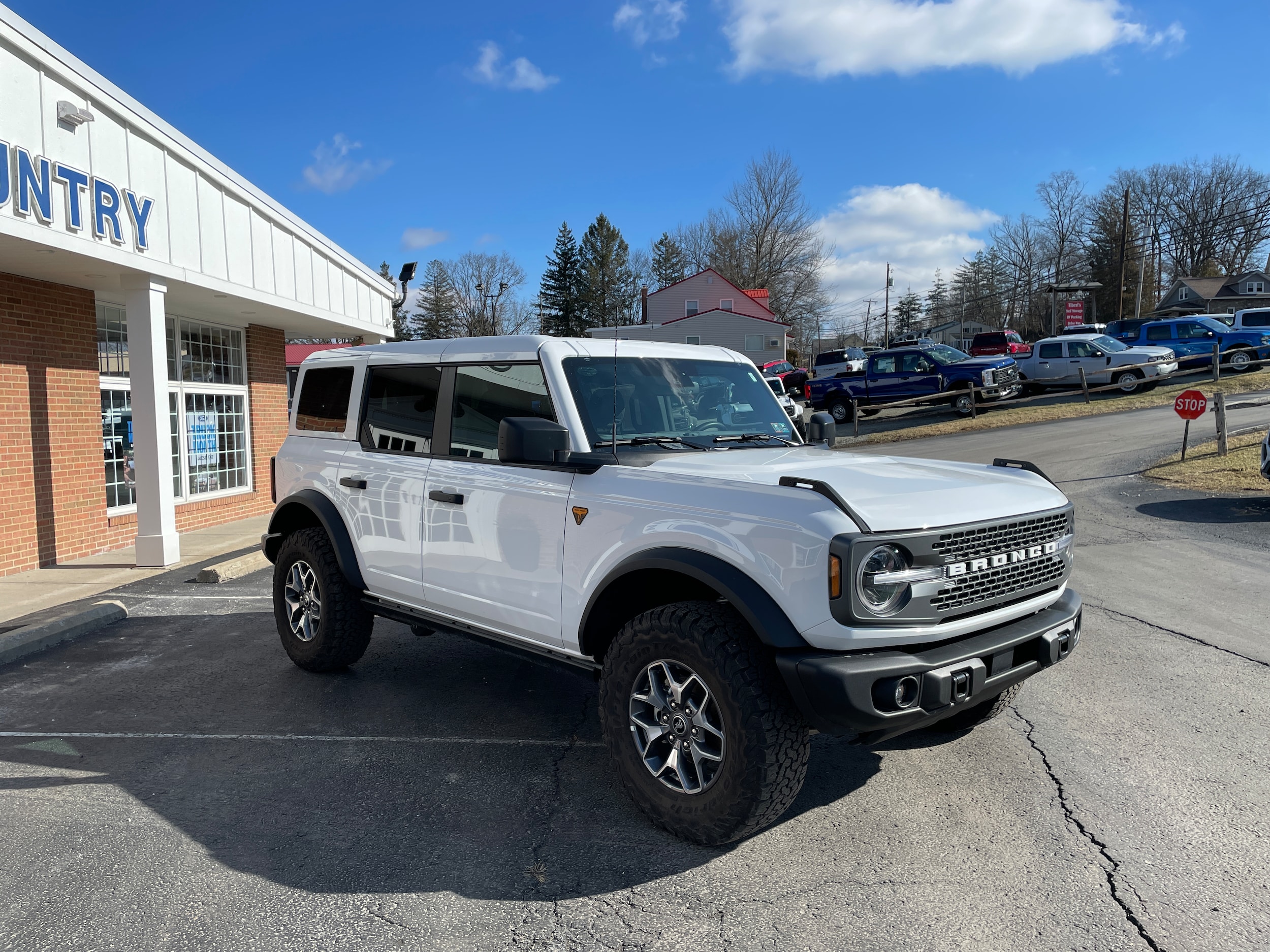 2025 Ford Bronco Badlands - 2