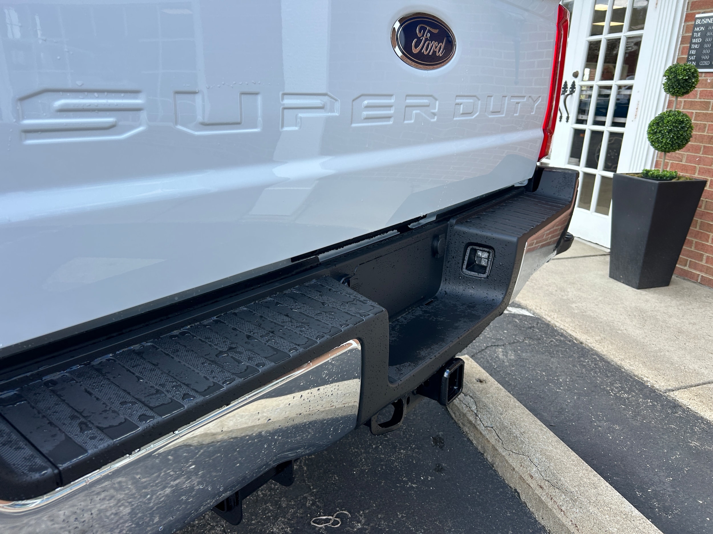 2026 Ford Super Duty F-350&reg; XL Oxford White at Town & Country Ford
