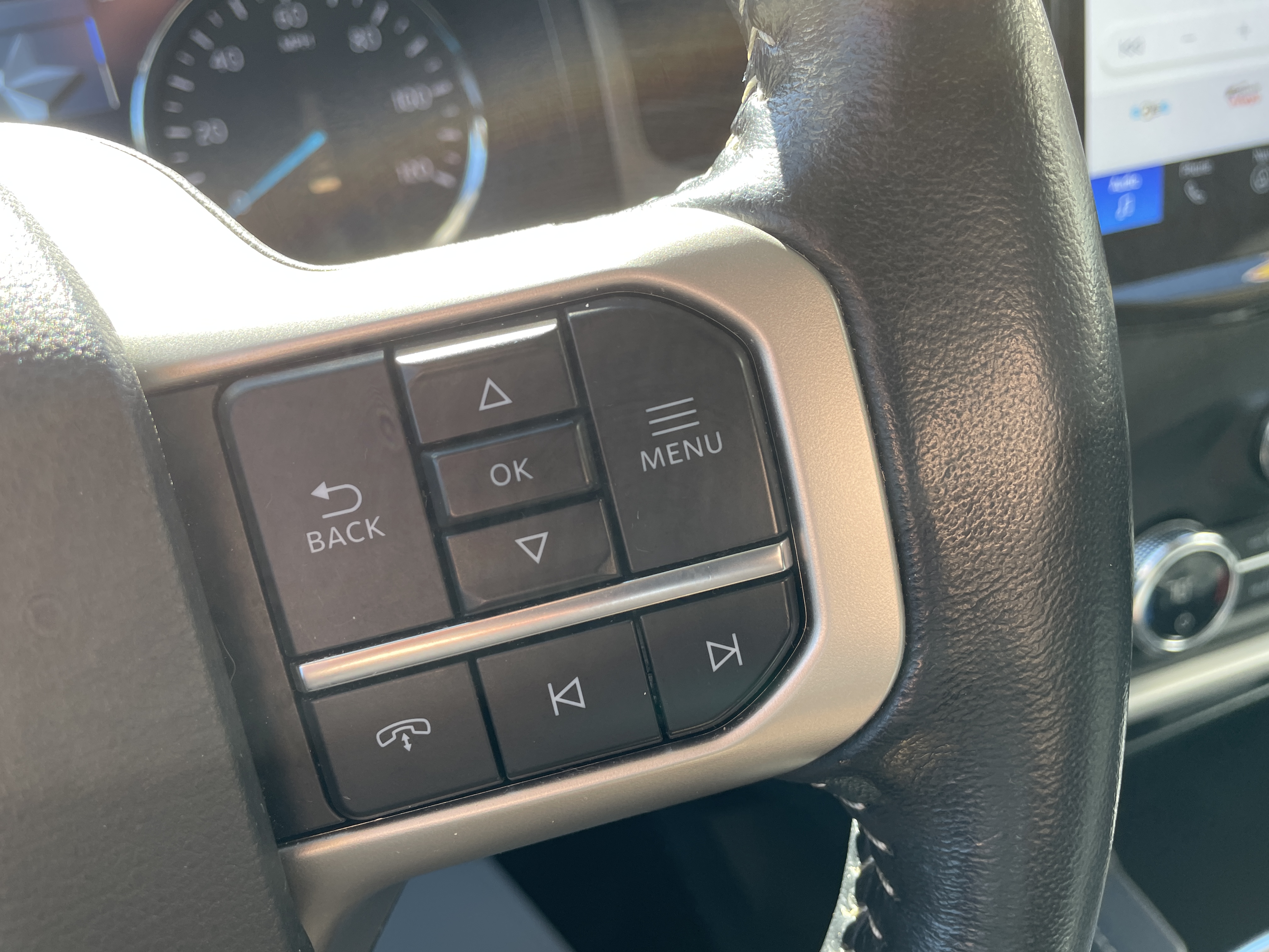 2023 Ford Expedition photo 19 of 28